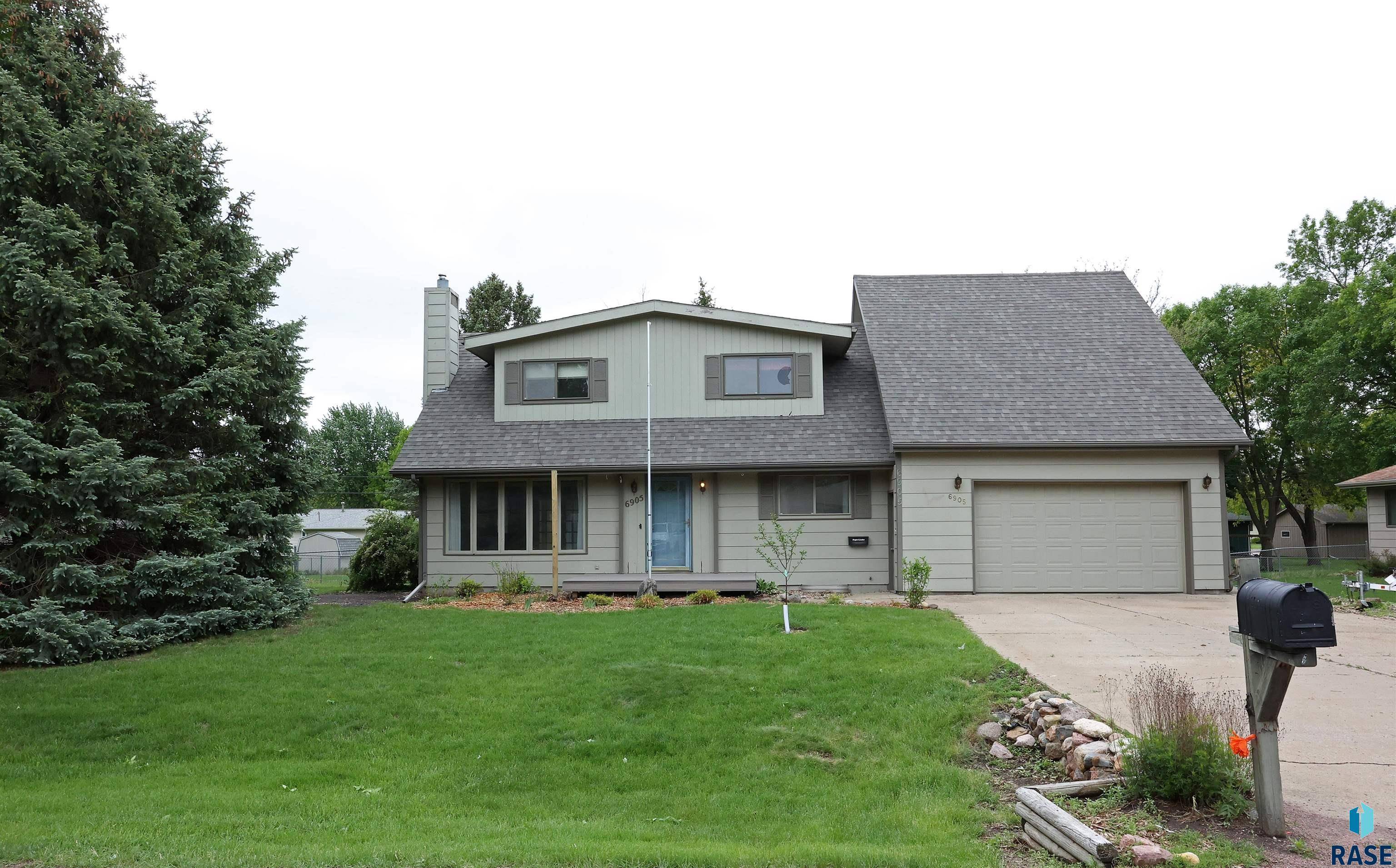 Sioux Falls, SD 57107,6905 W 6th St