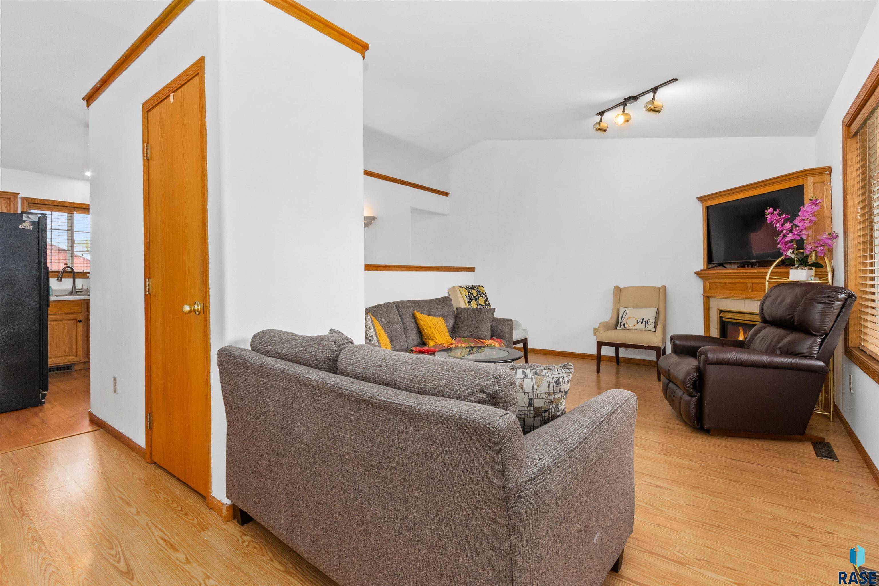 Harrisburg, SD 57032,618 Perry Ln