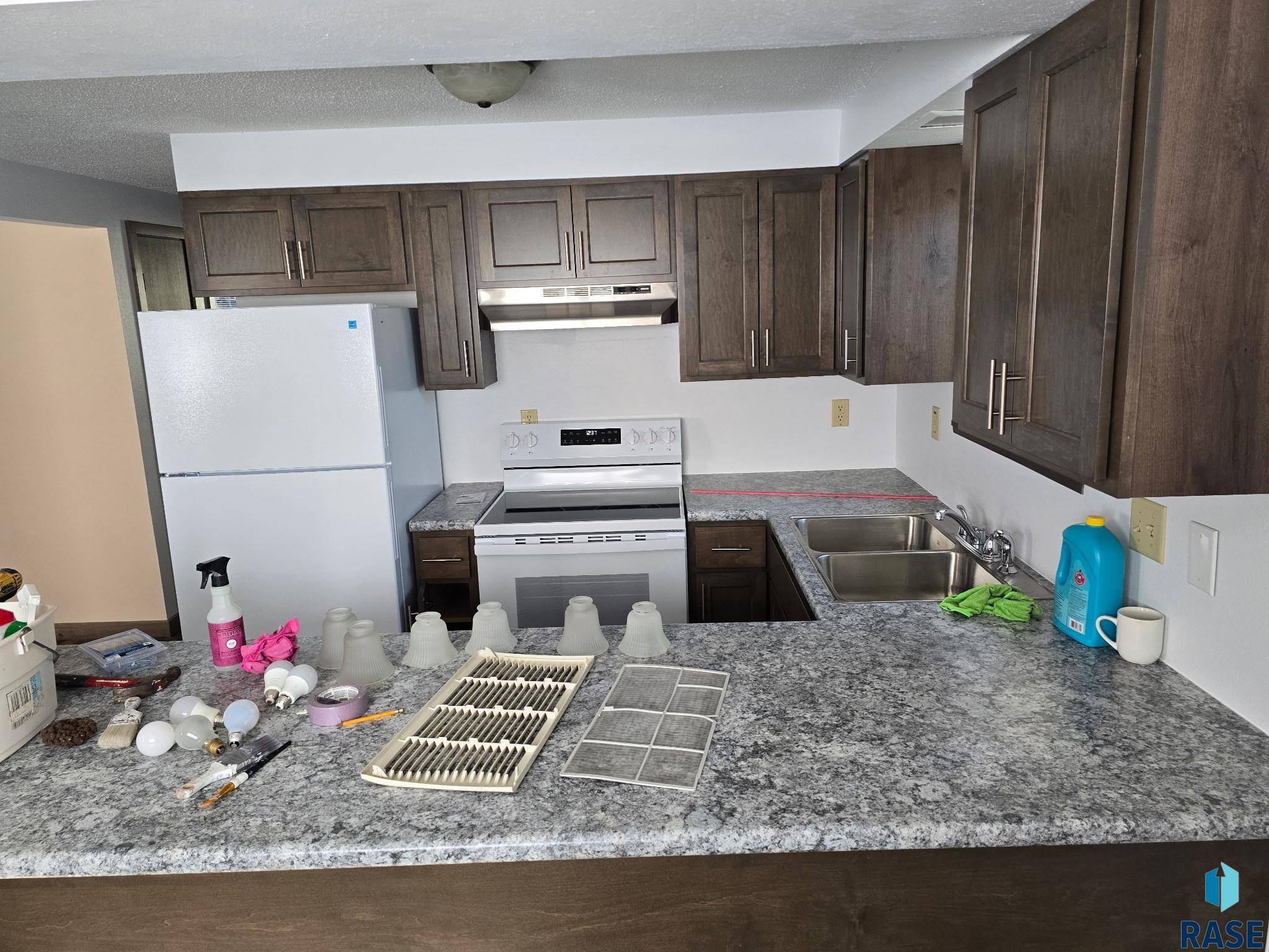 Canton, SD 57013,404 E 4th St