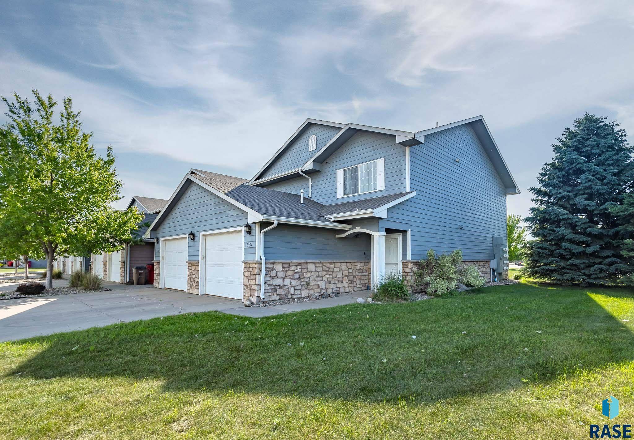 Sioux Falls, SD 57108,6501 S Santa Rosa Pl