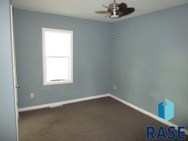 Canton, SD 57013,405 S Lincoln St