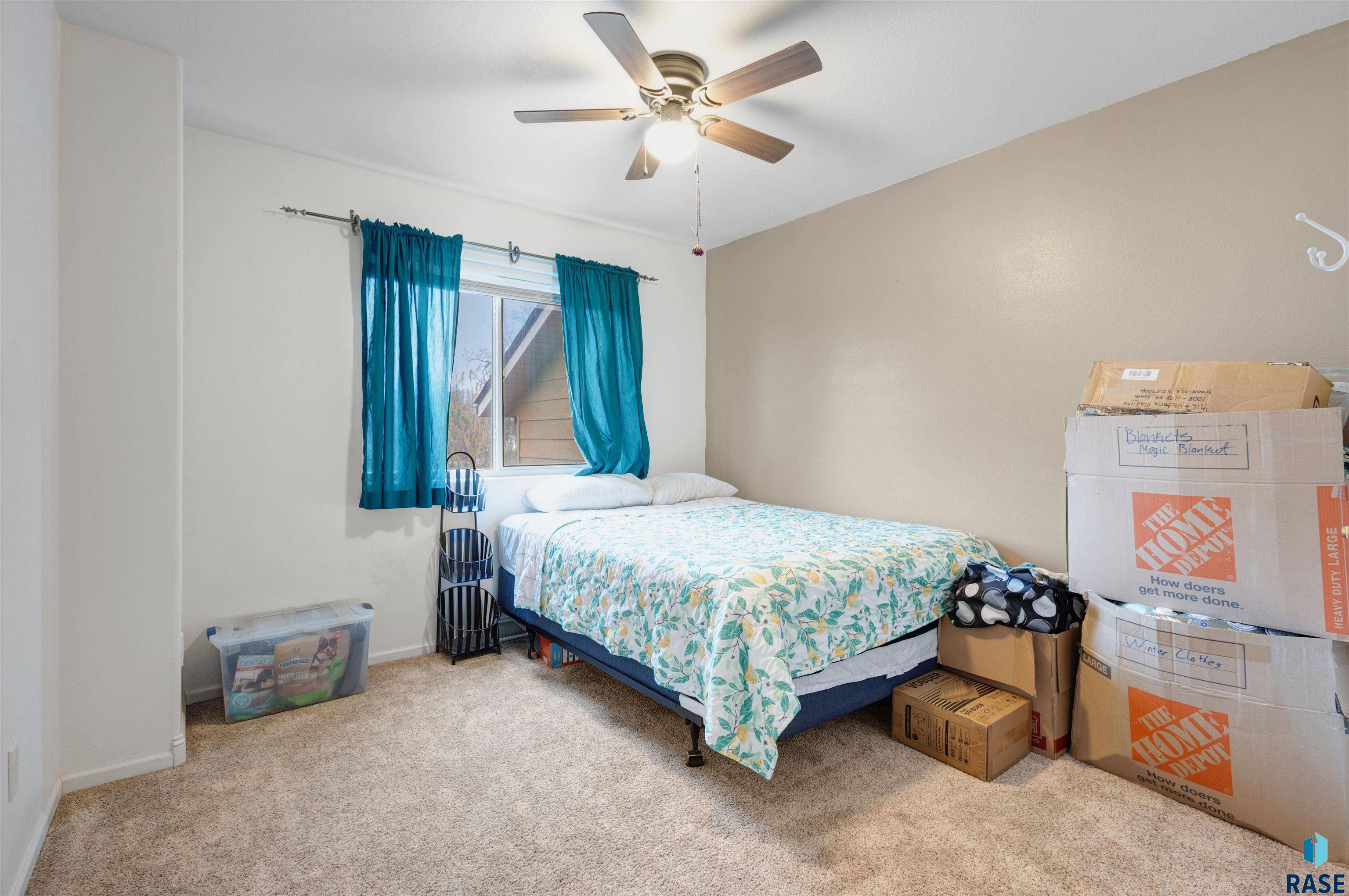 Brookings, SD 57006,1008 16th St S
