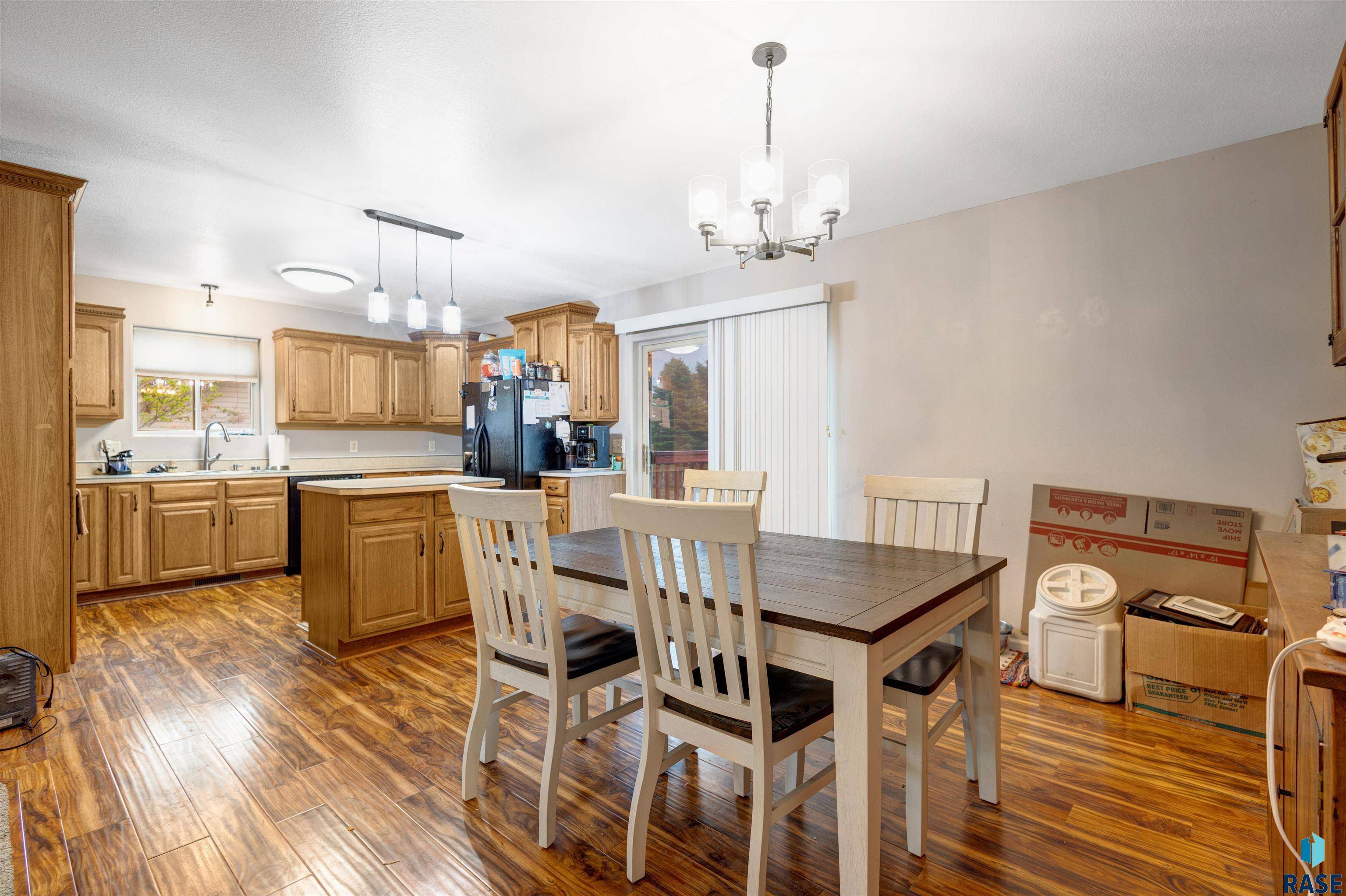 Brookings, SD 57006,1008 16th St S