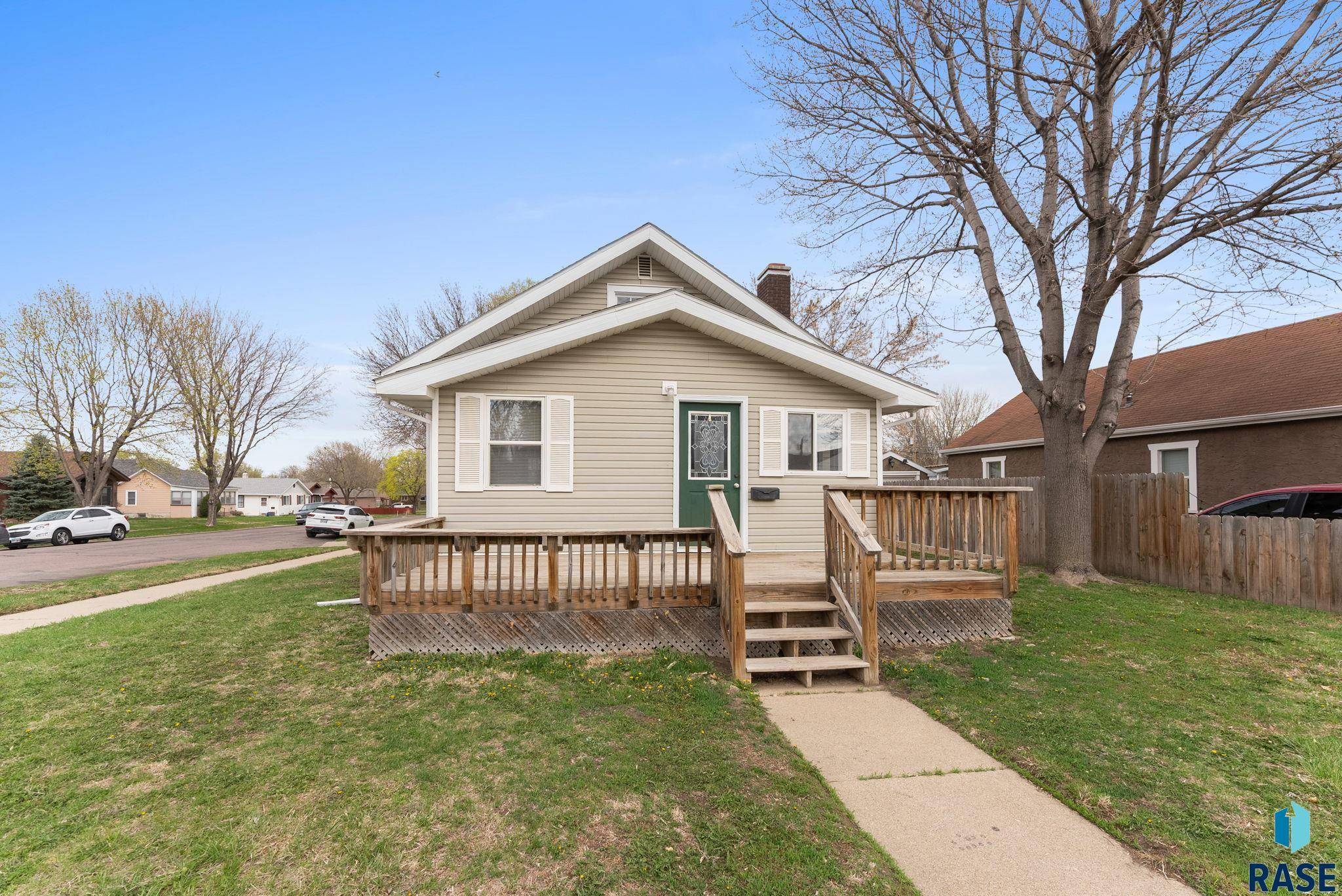 Sioux Falls, SD 57104,530 W 1st St