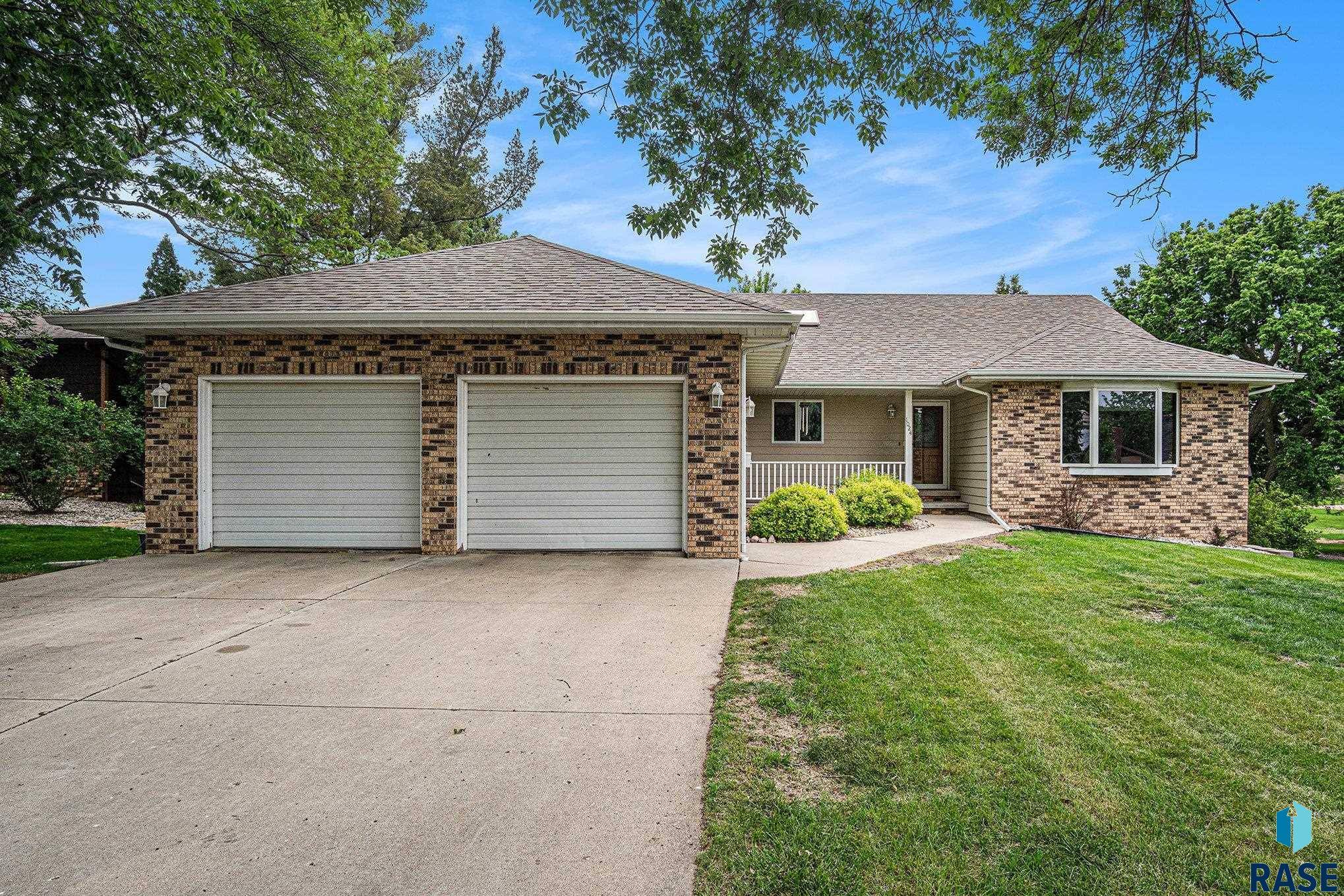 Madison, SD 57042,1024 N Josephine Ave