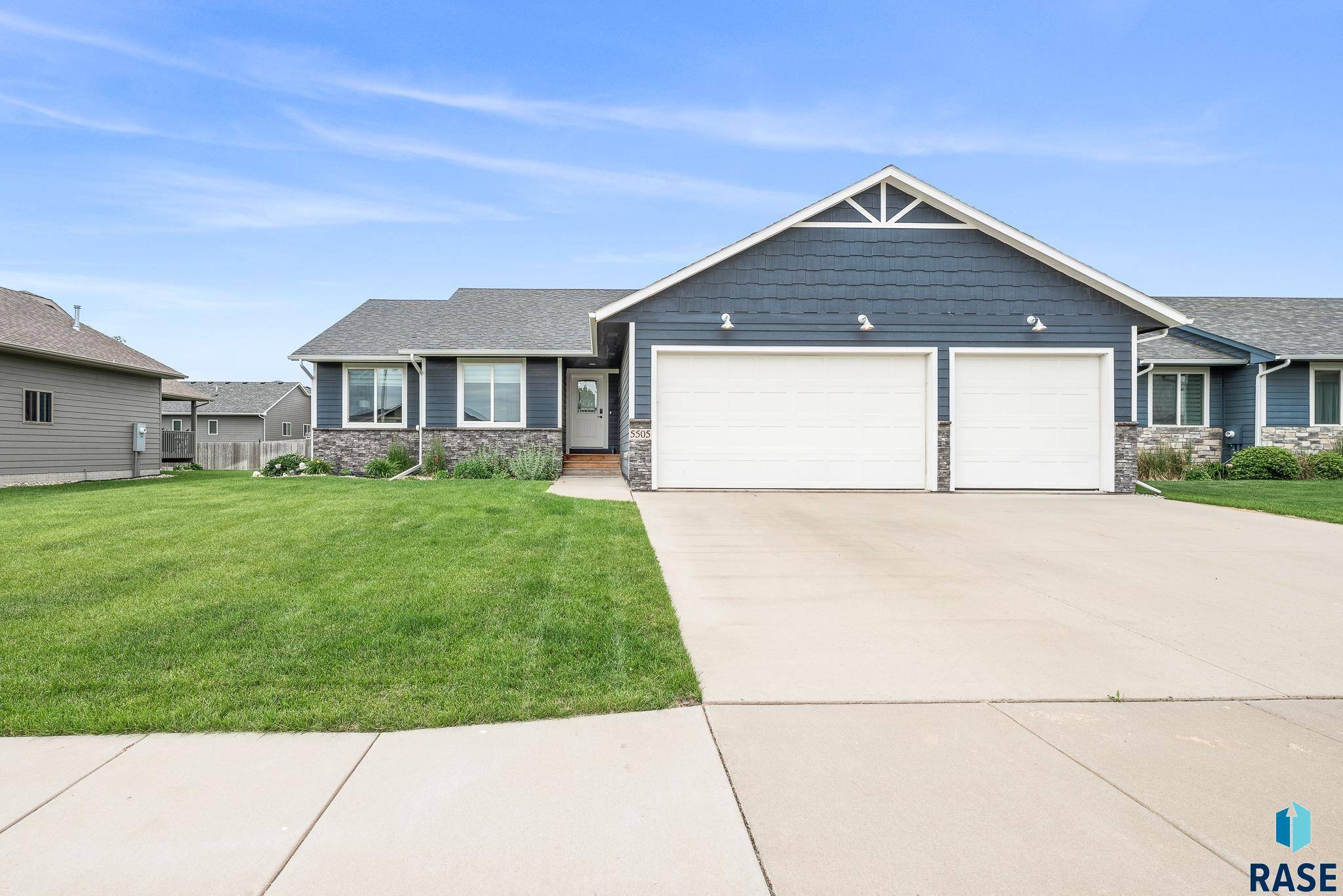 Sioux Falls, SD 57108,5505 S Breezeway Ave