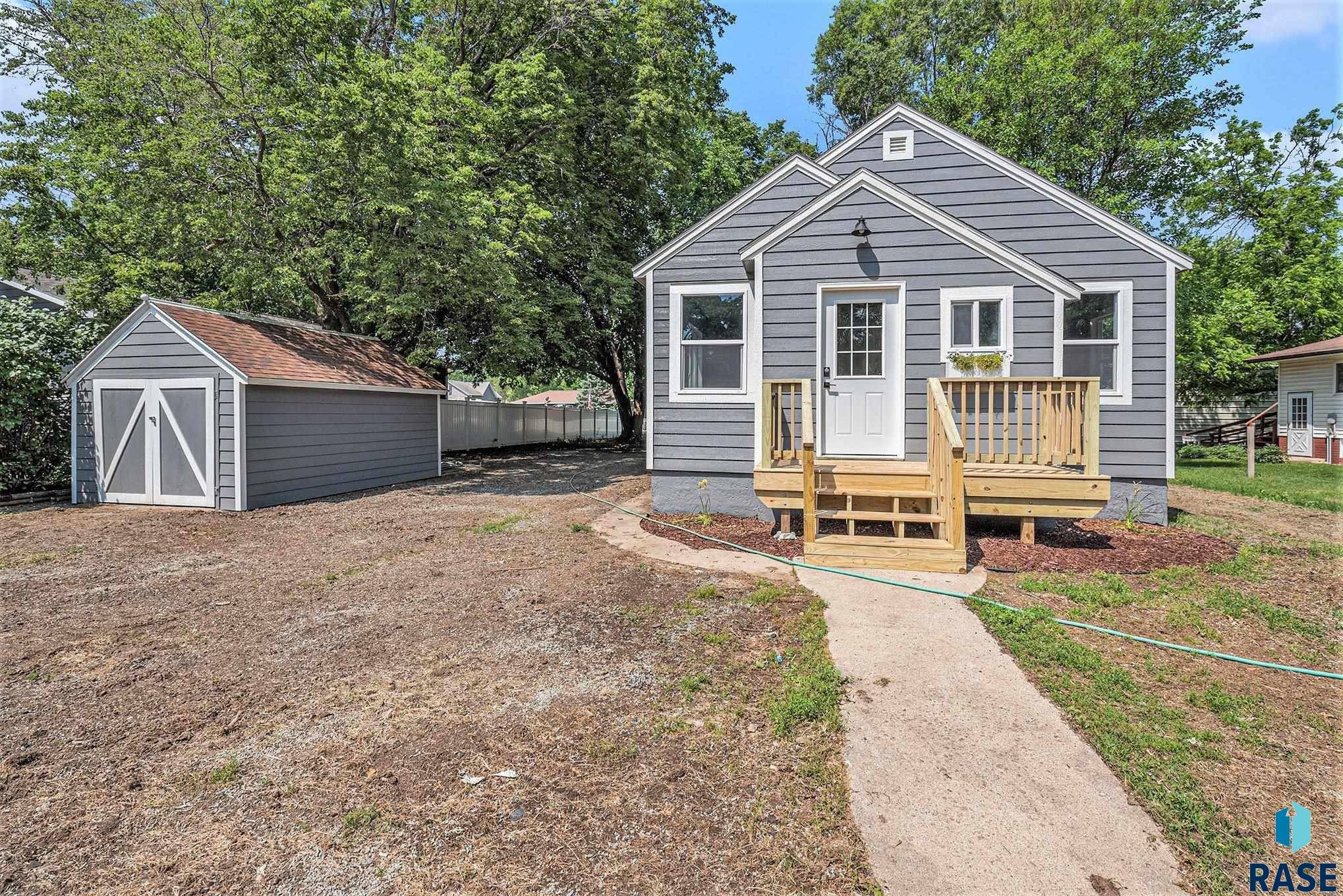 Freeman, SD 57029,309 Wipf St