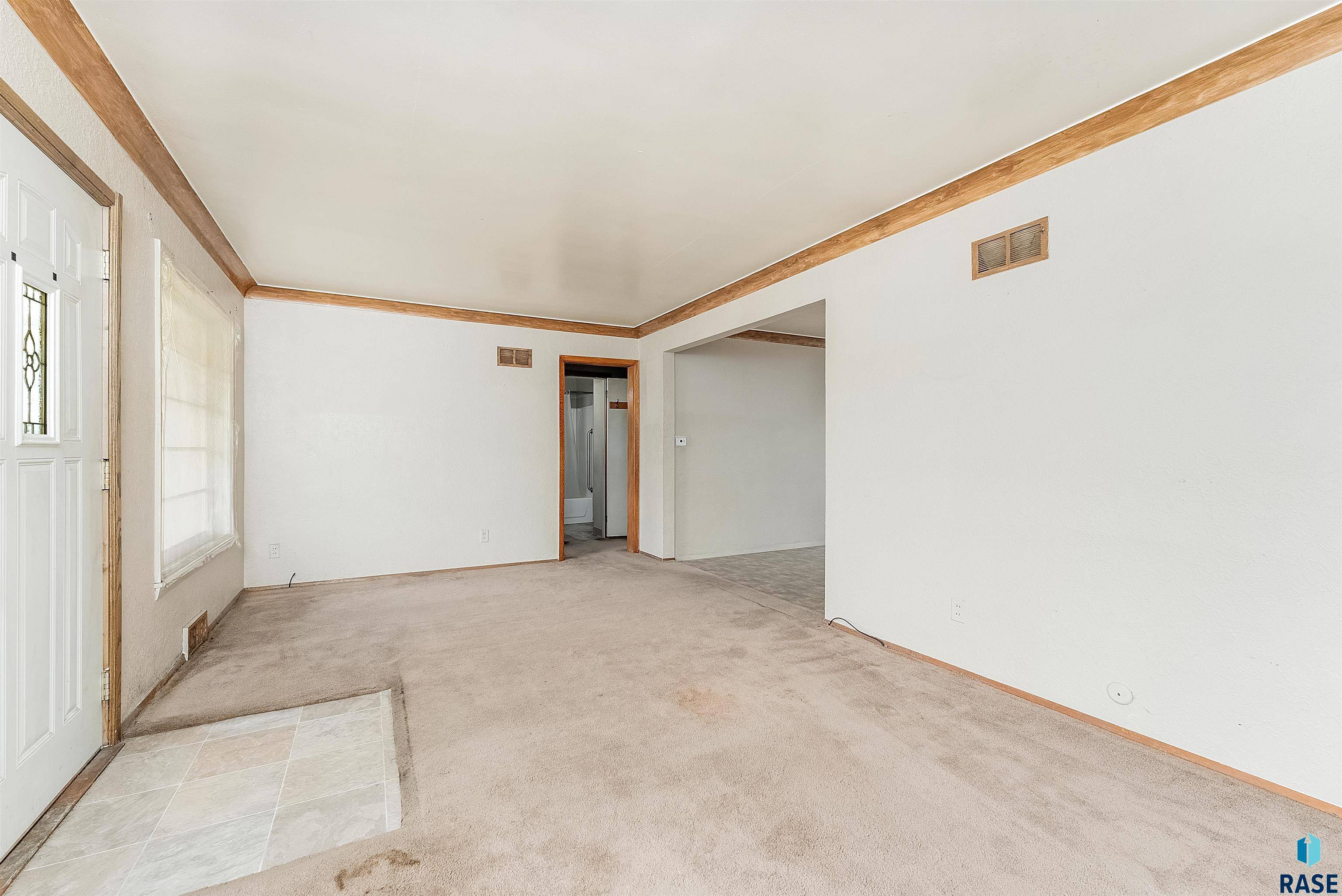 Tea, SD 57064,100 W 1st St