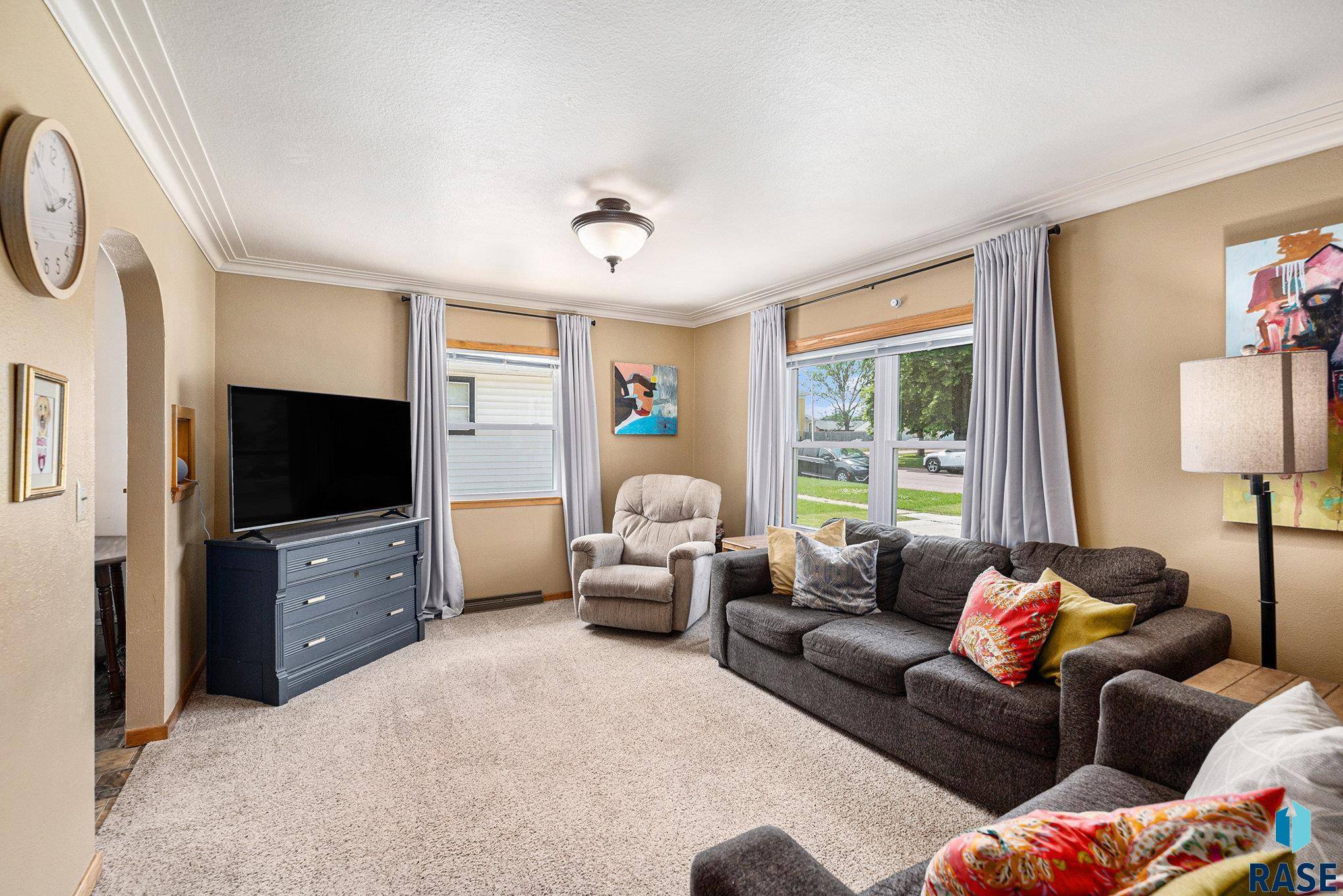 Madison, SD 57042,506 N Josephine Ave