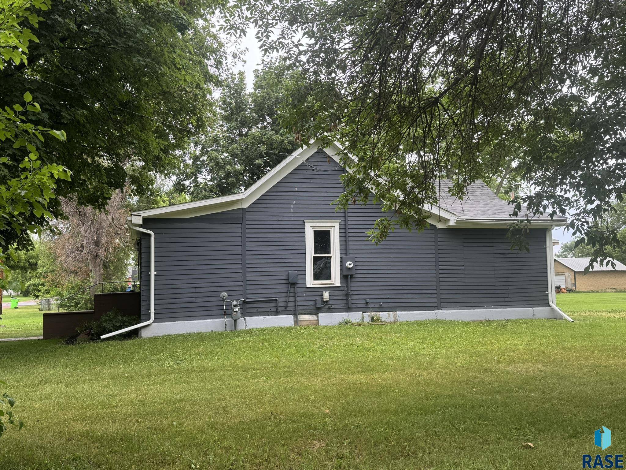 Canistota, SD 57012,651 N 5th Ave