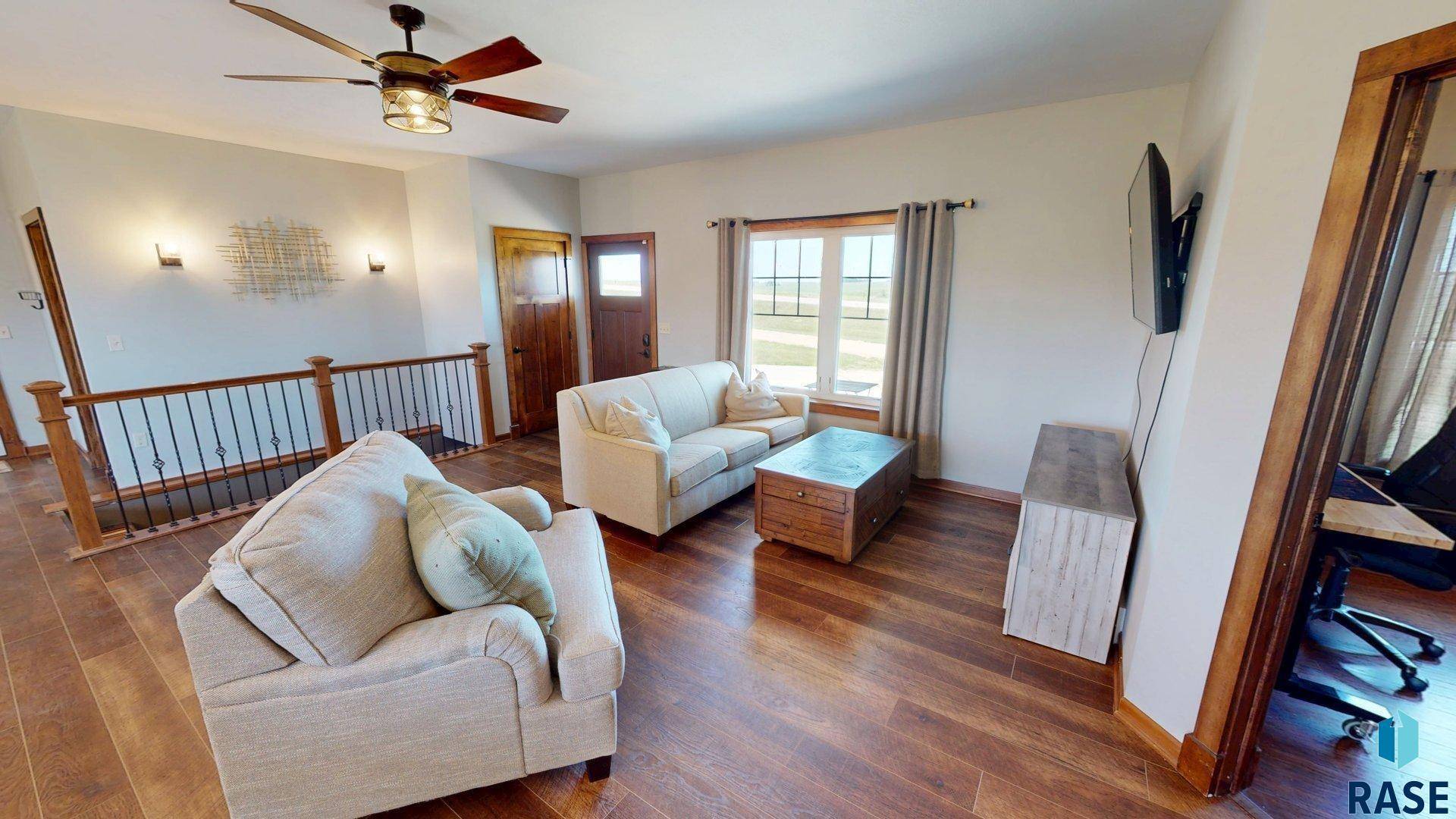 White, SD 57276,115 Golfview Dr