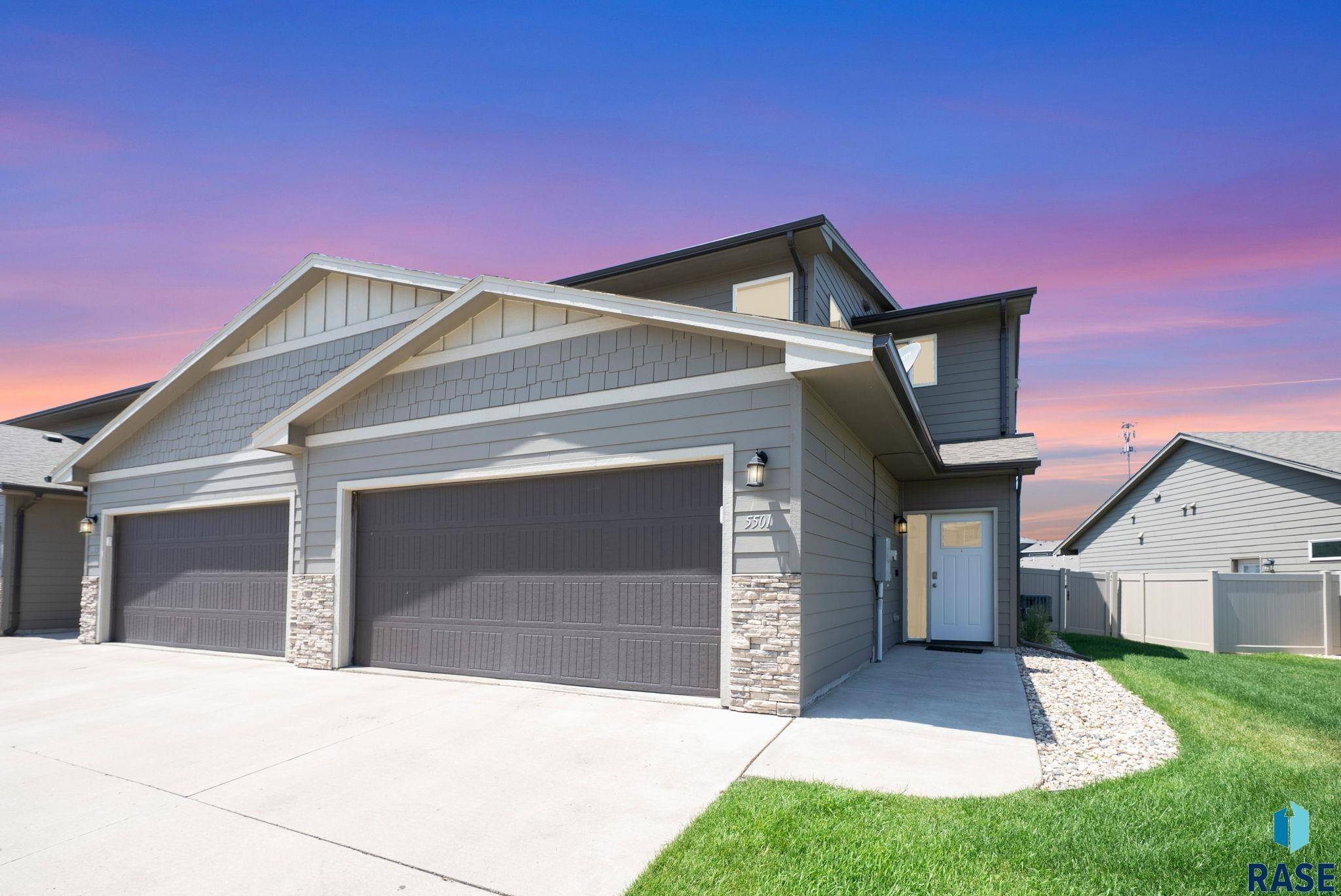 Sioux Falls, SD 57108,5501 S Seville Pl