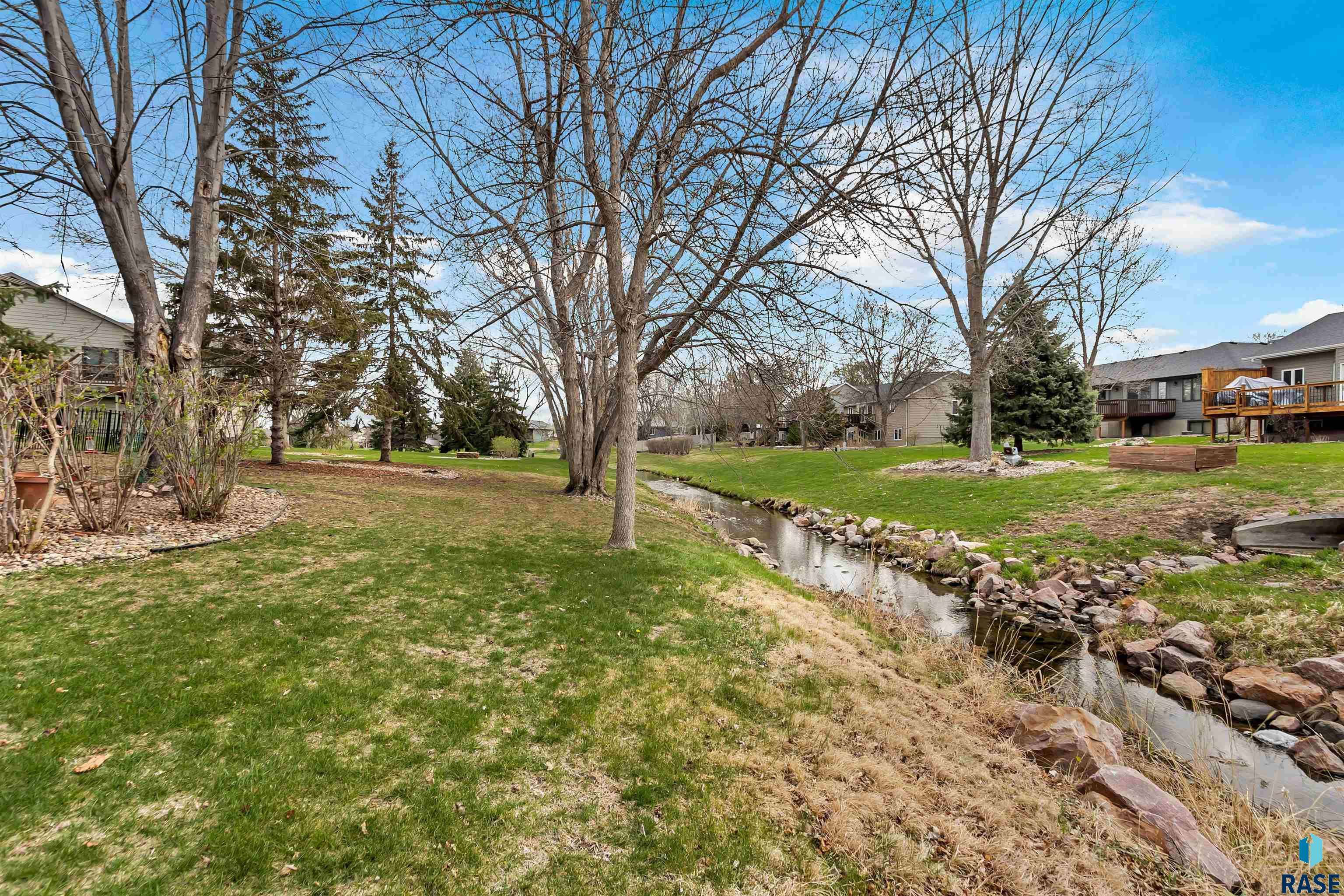 Sioux Falls, SD 57106,7005 W Strabane Trl
