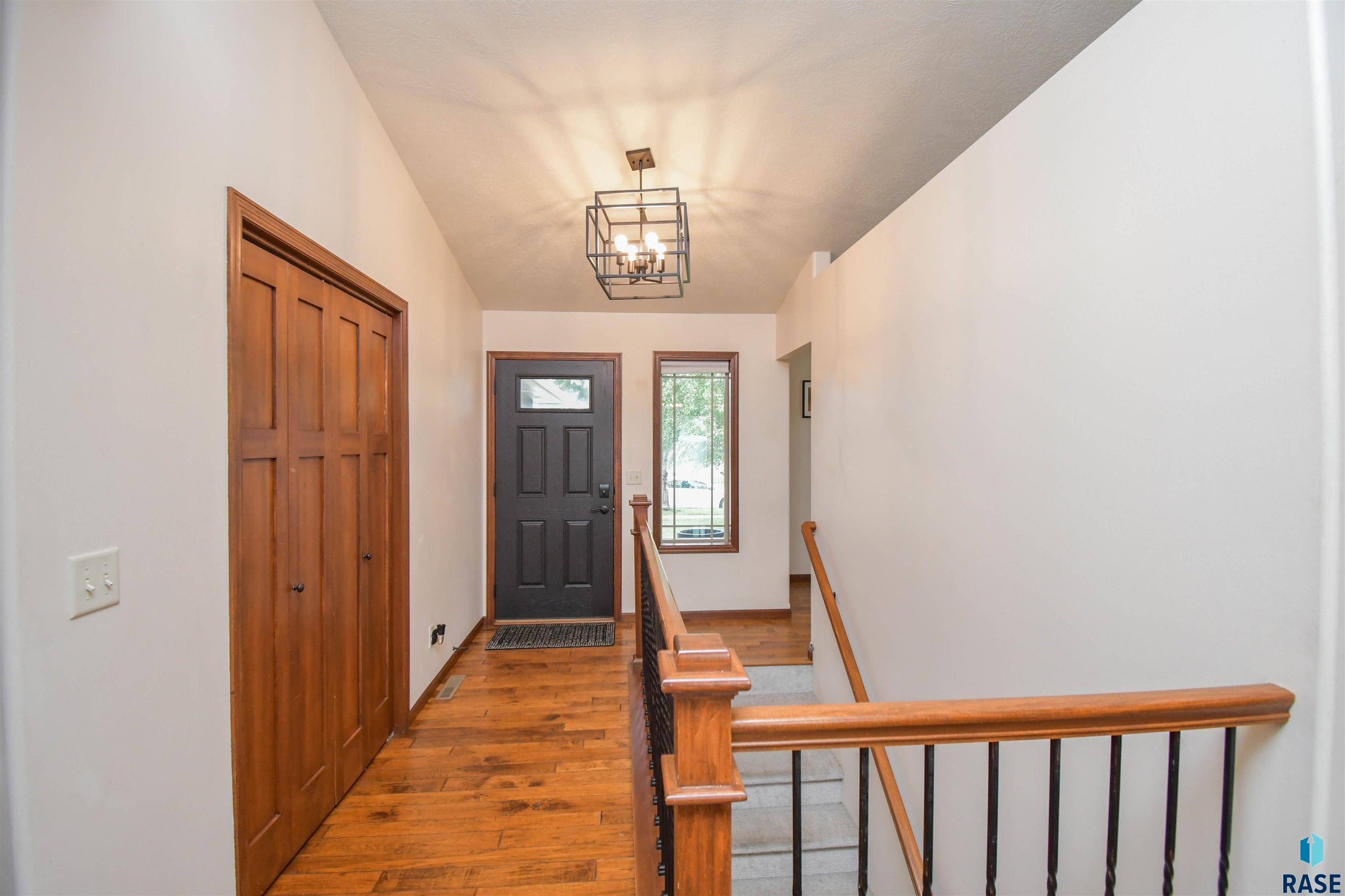 Sioux Falls, SD 57110-8806,3208 S Triple Play Ave