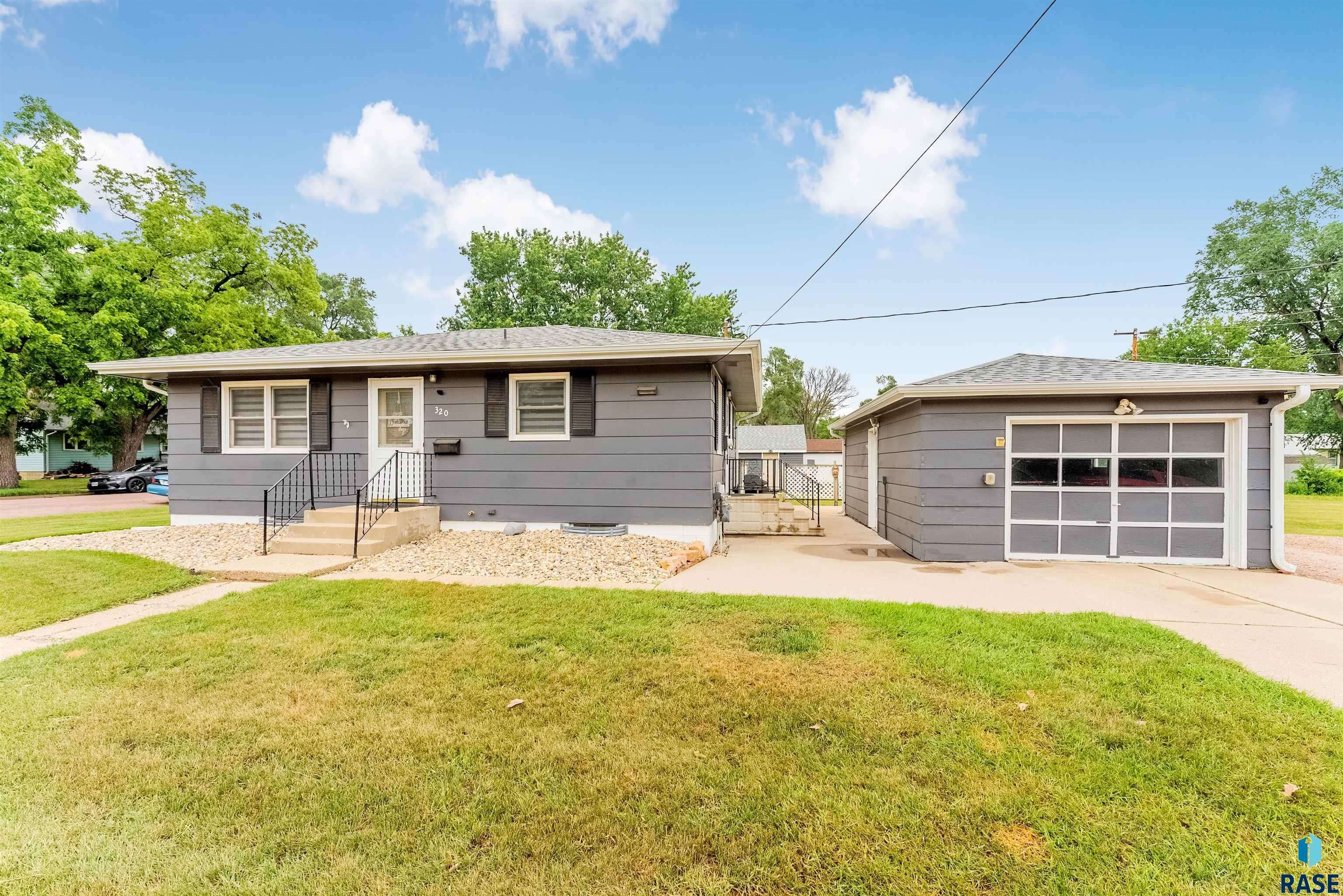 Canton, SD 57013,320 W 9th St