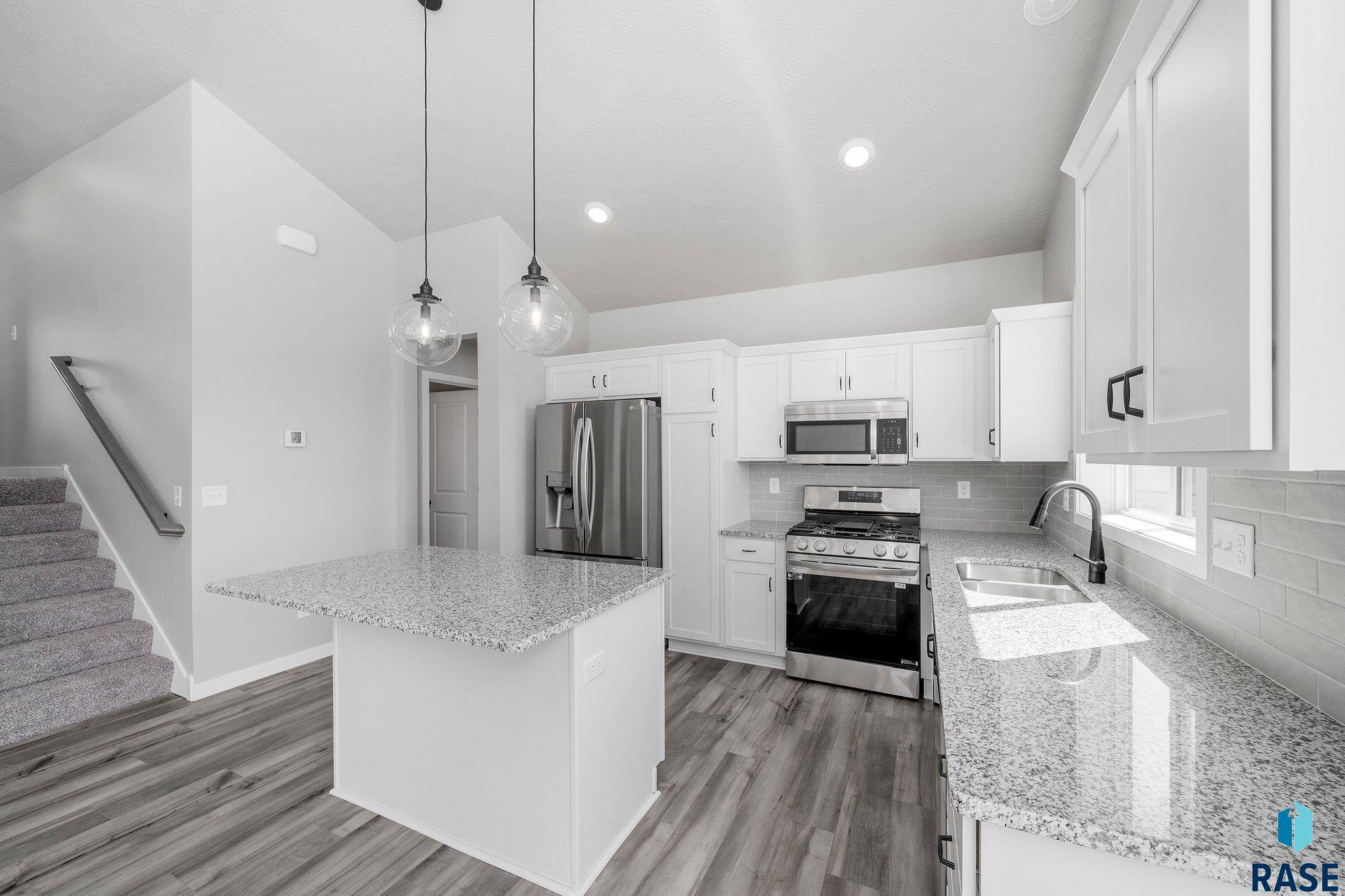 Sioux Falls, SD 57110,2917 S Copper Creek Ave
