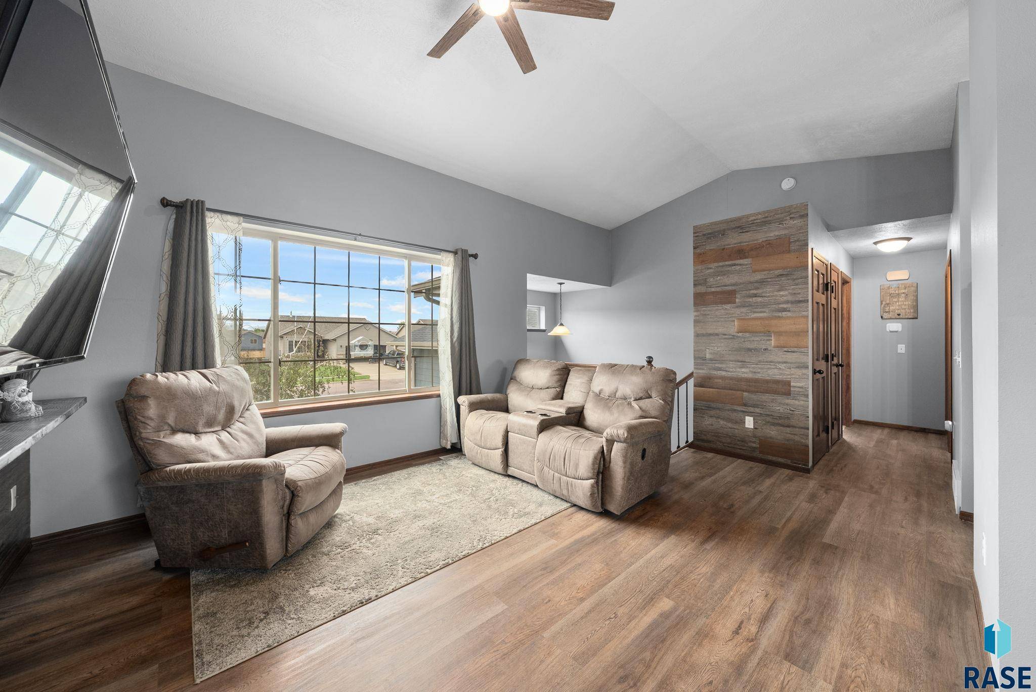 Sioux Falls, SD 57106,7905 W Wilson Dr