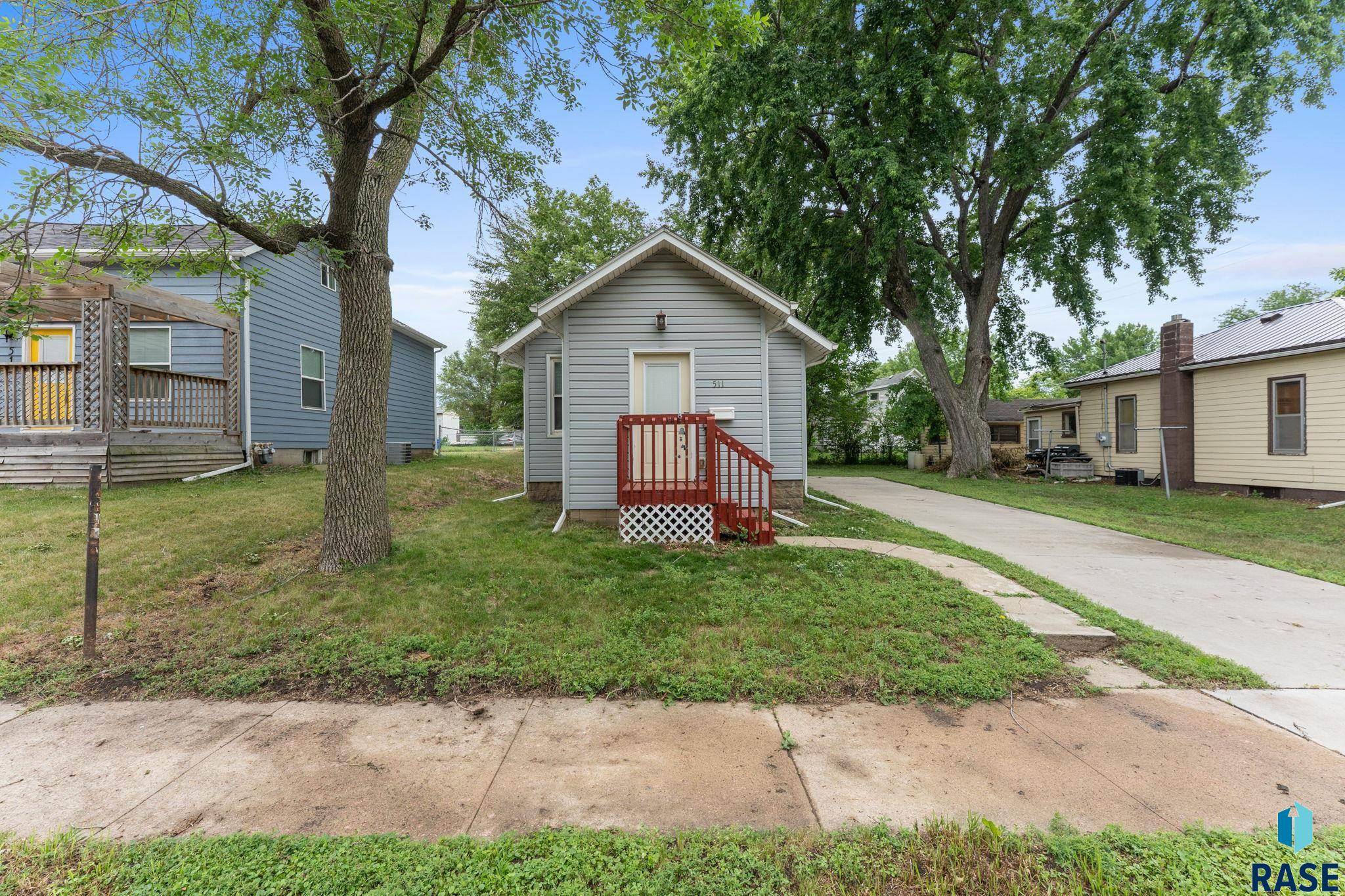 Sioux Falls, SD 57104,511 6th Ave
