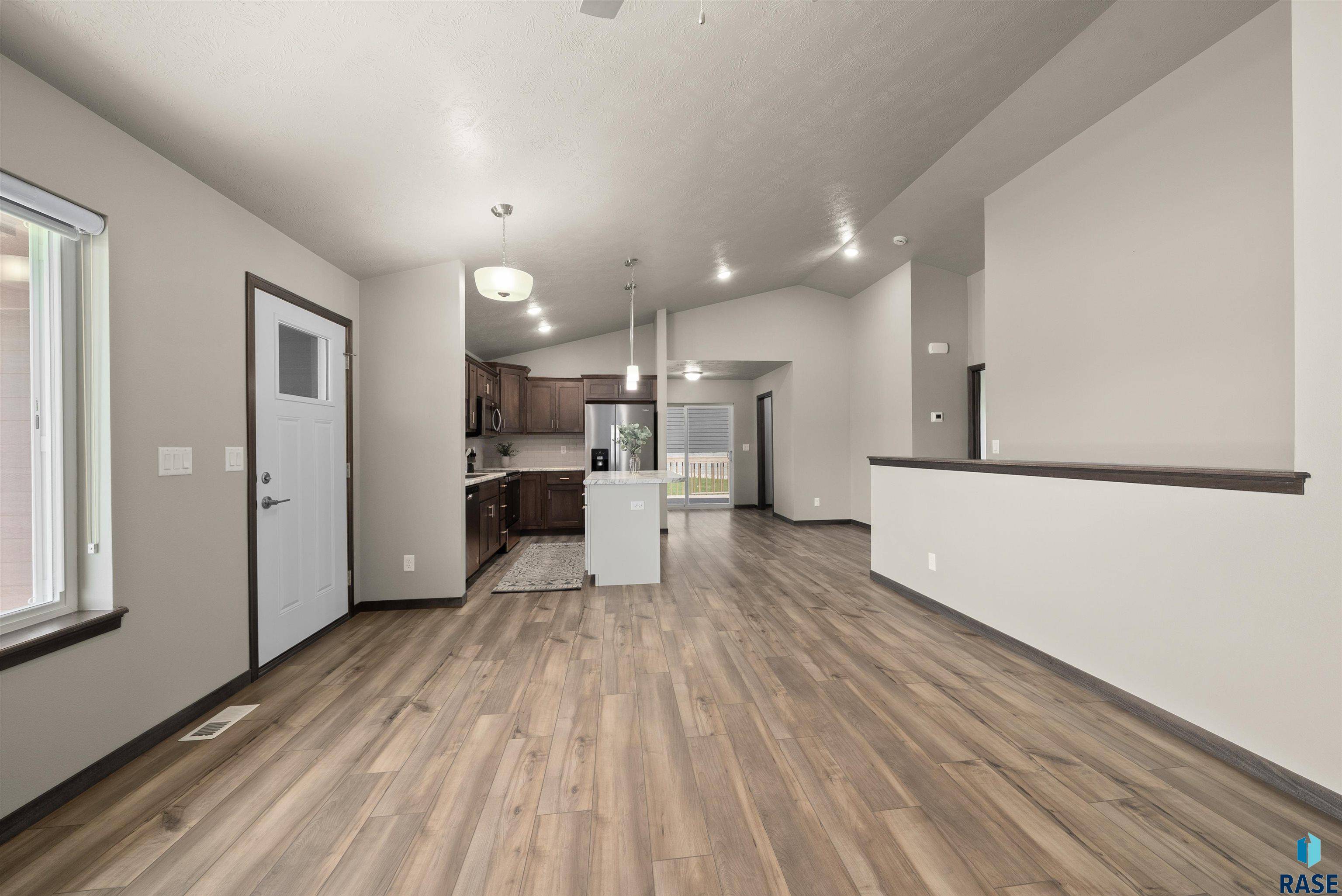 Sioux Falls, SD 57107,6704 W Viola Ct