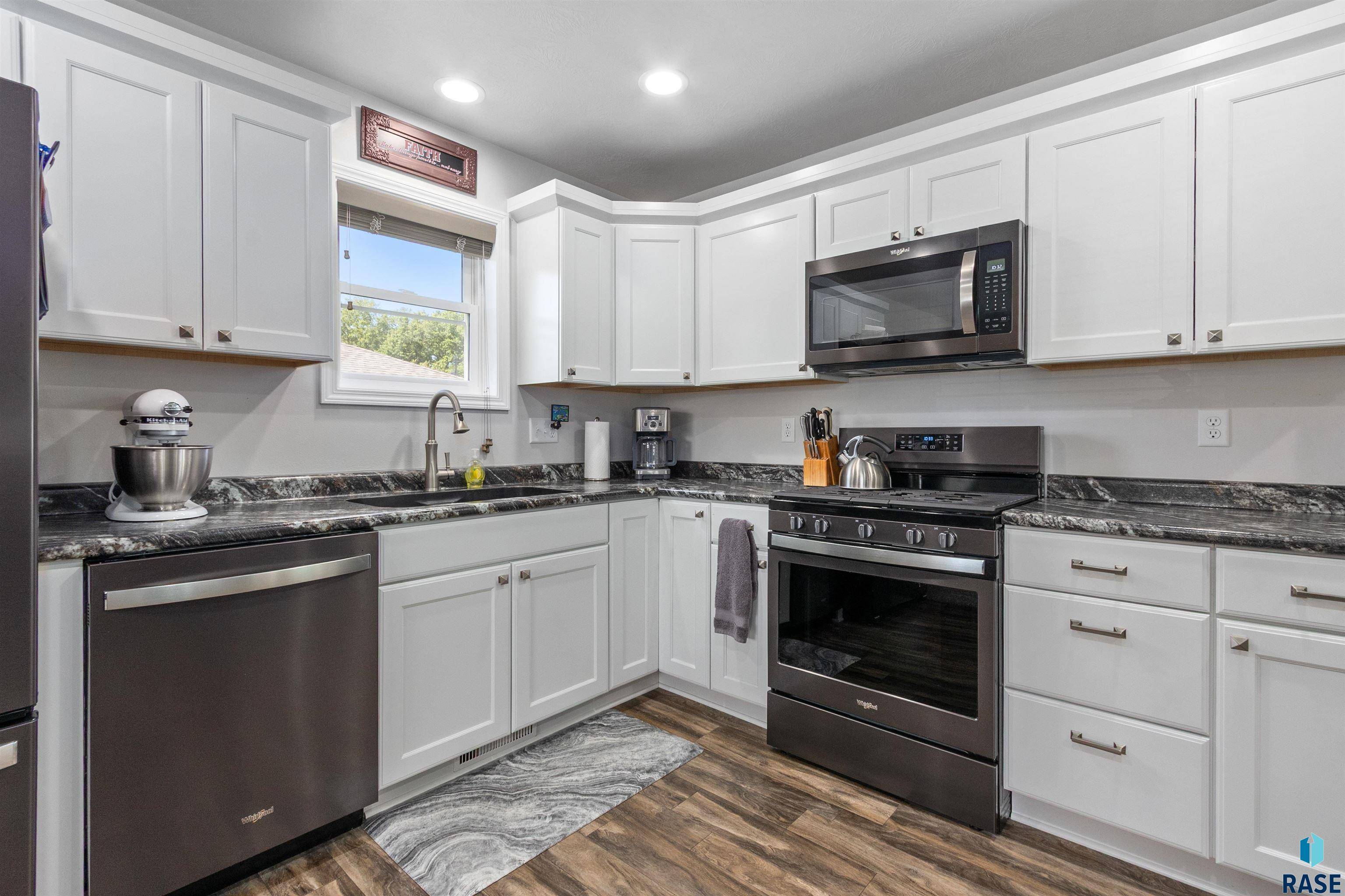 Centerville, SD 57014,111 Iowa St