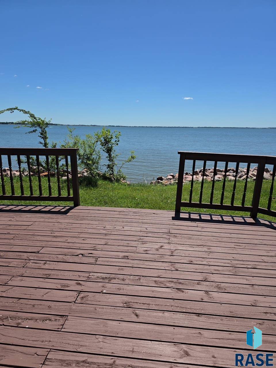 Lake Norden, SD 57248-9719,162 NW Lake Dr