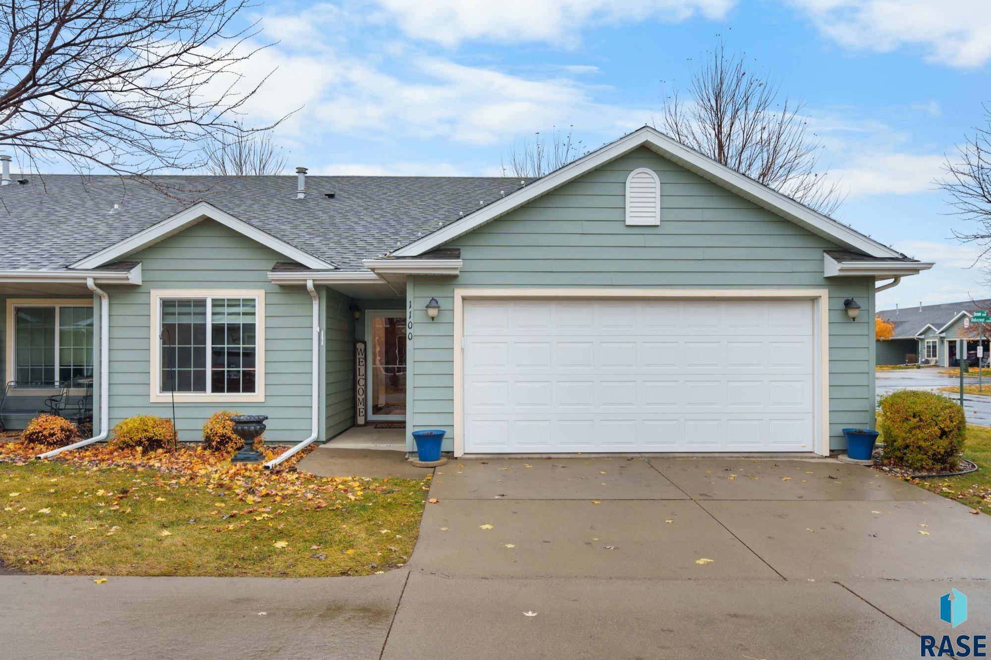 Sioux Falls, SD 57107,1100 N Redbud Pl