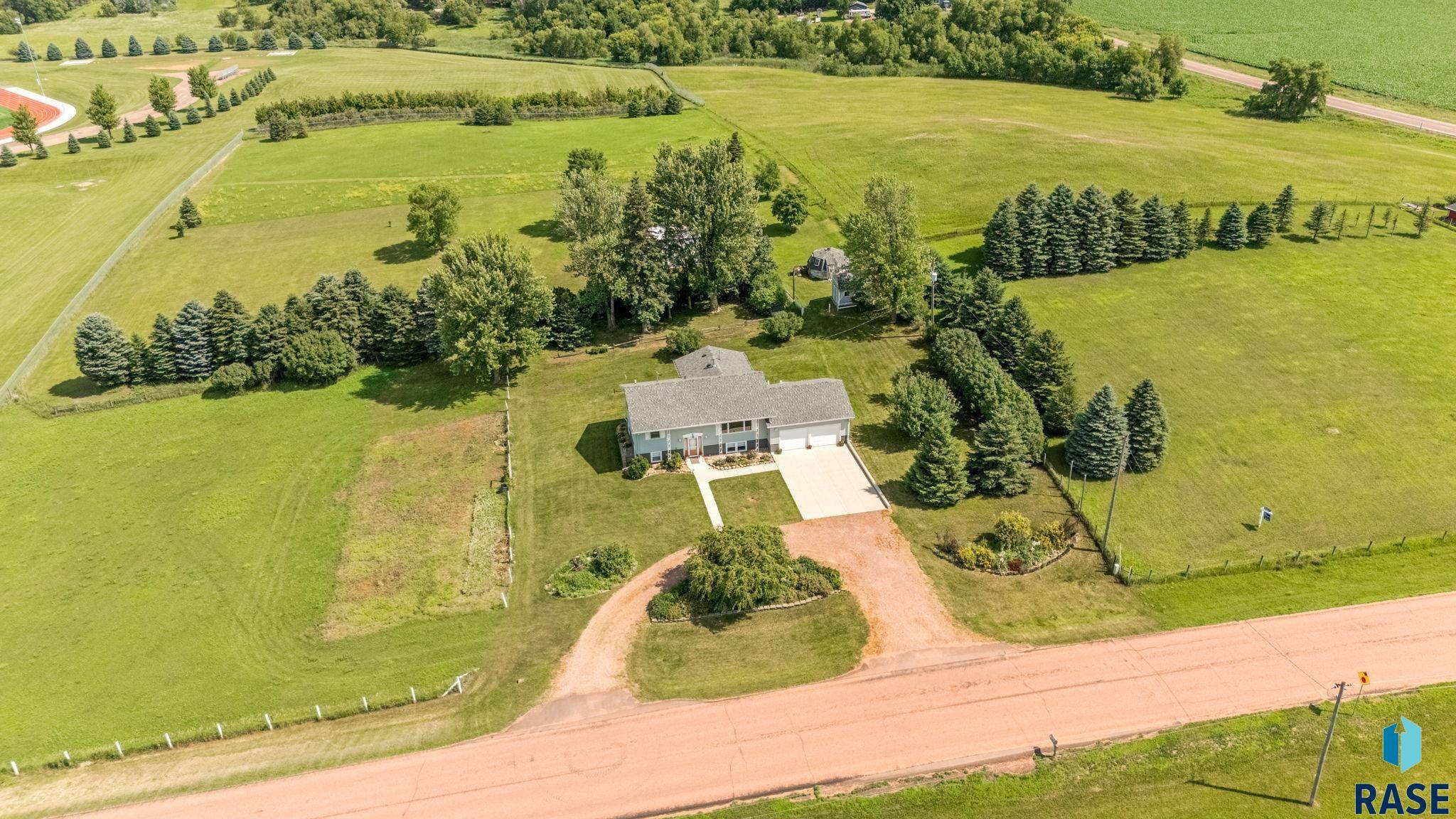 Garretson, SD 57030,924 Dows St