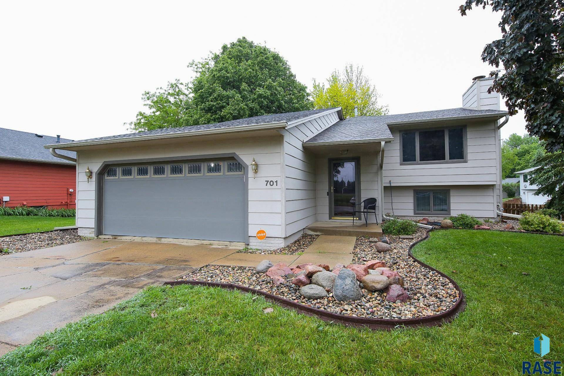 Sioux Falls, SD 57103,701 N Savannah Dr