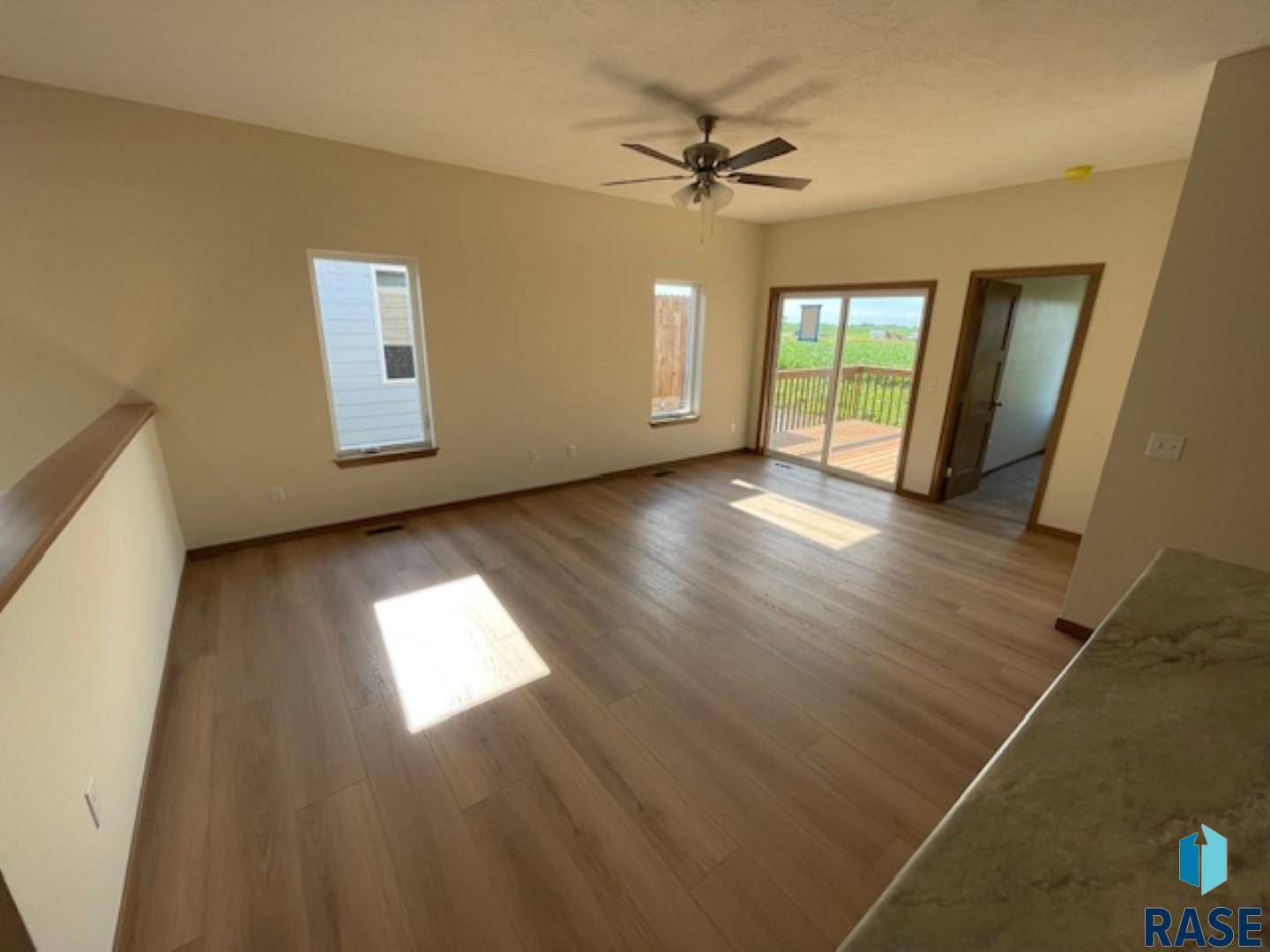 Sioux Falls, SD 57106,9637 W Tunis Dr