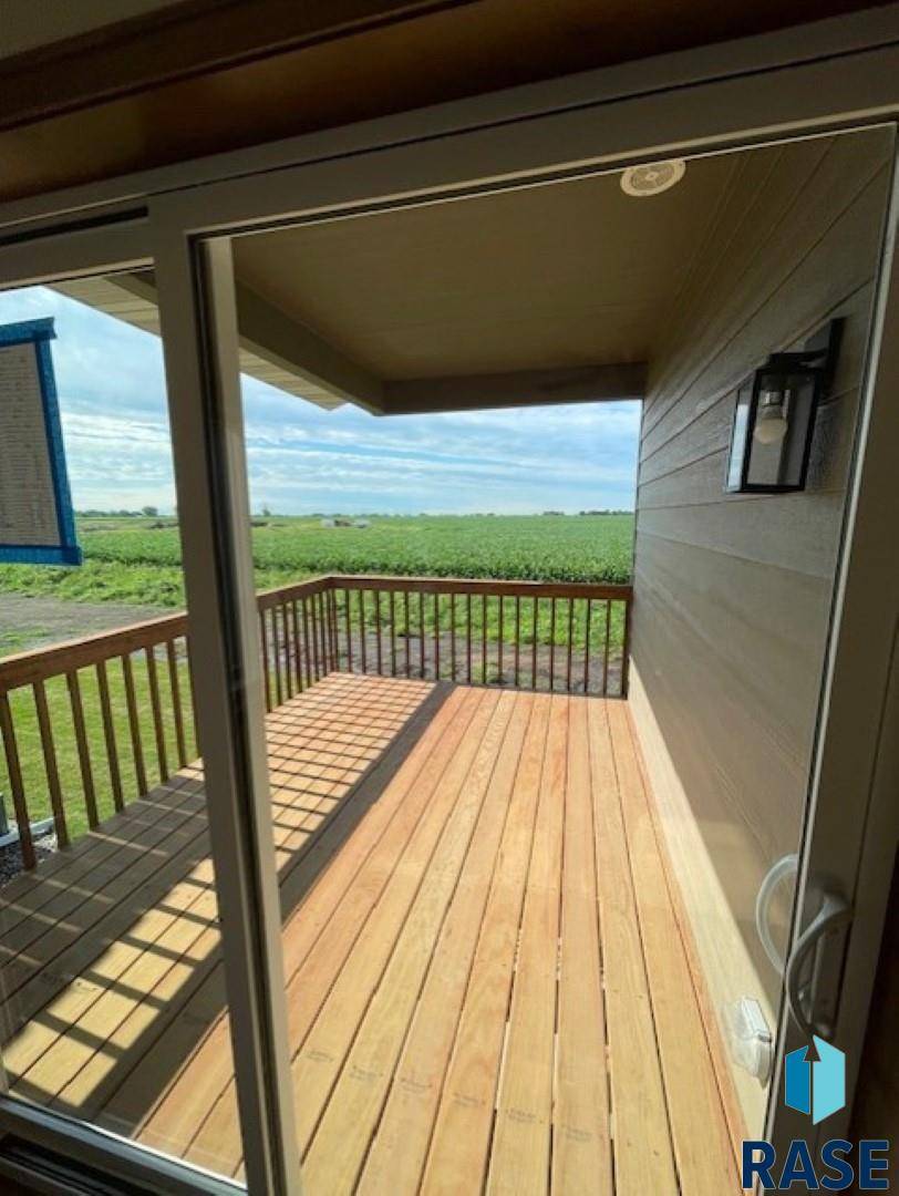Sioux Falls, SD 57106,9637 W Tunis Dr