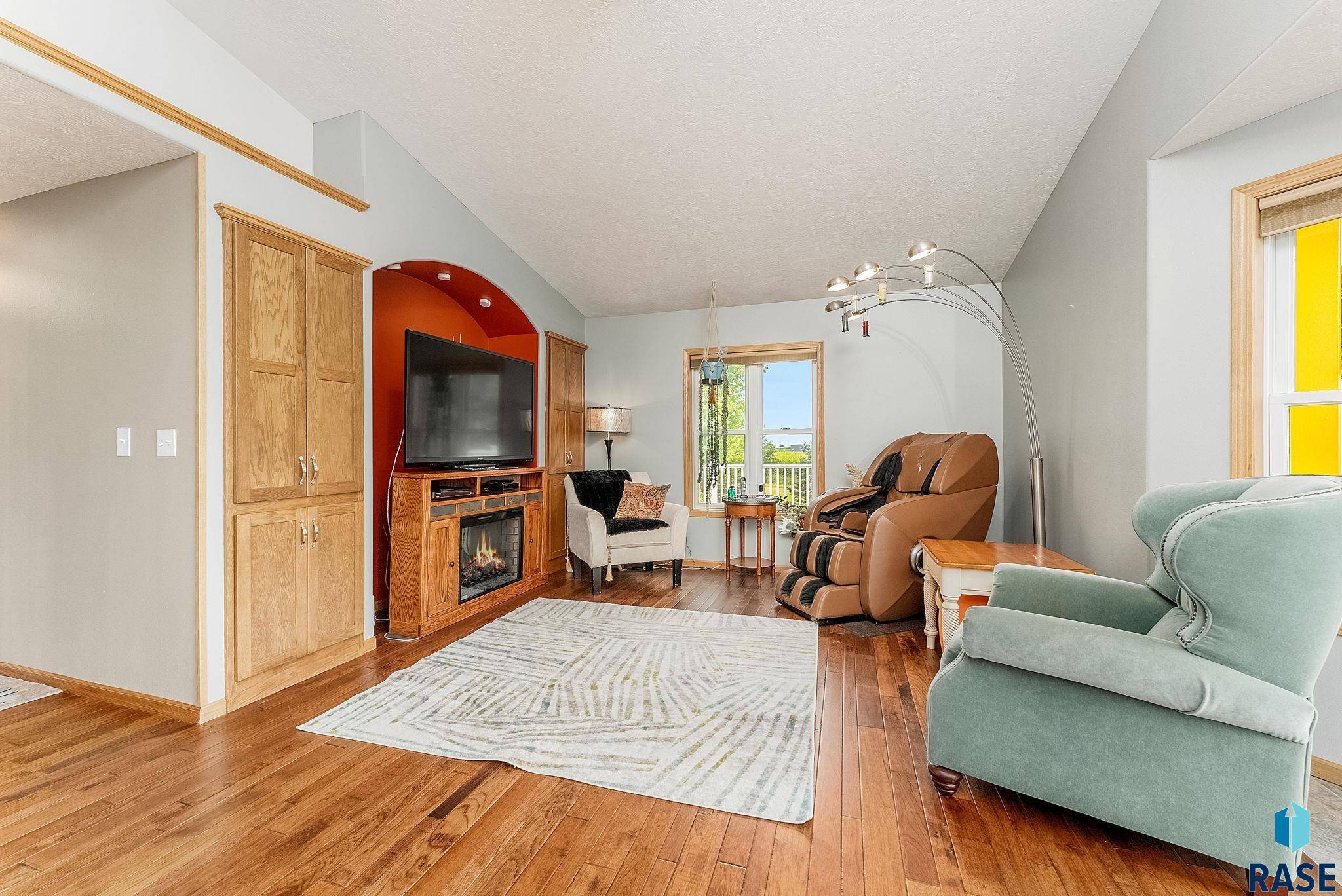 Harrisburg, SD 57032,27529 477th Ave