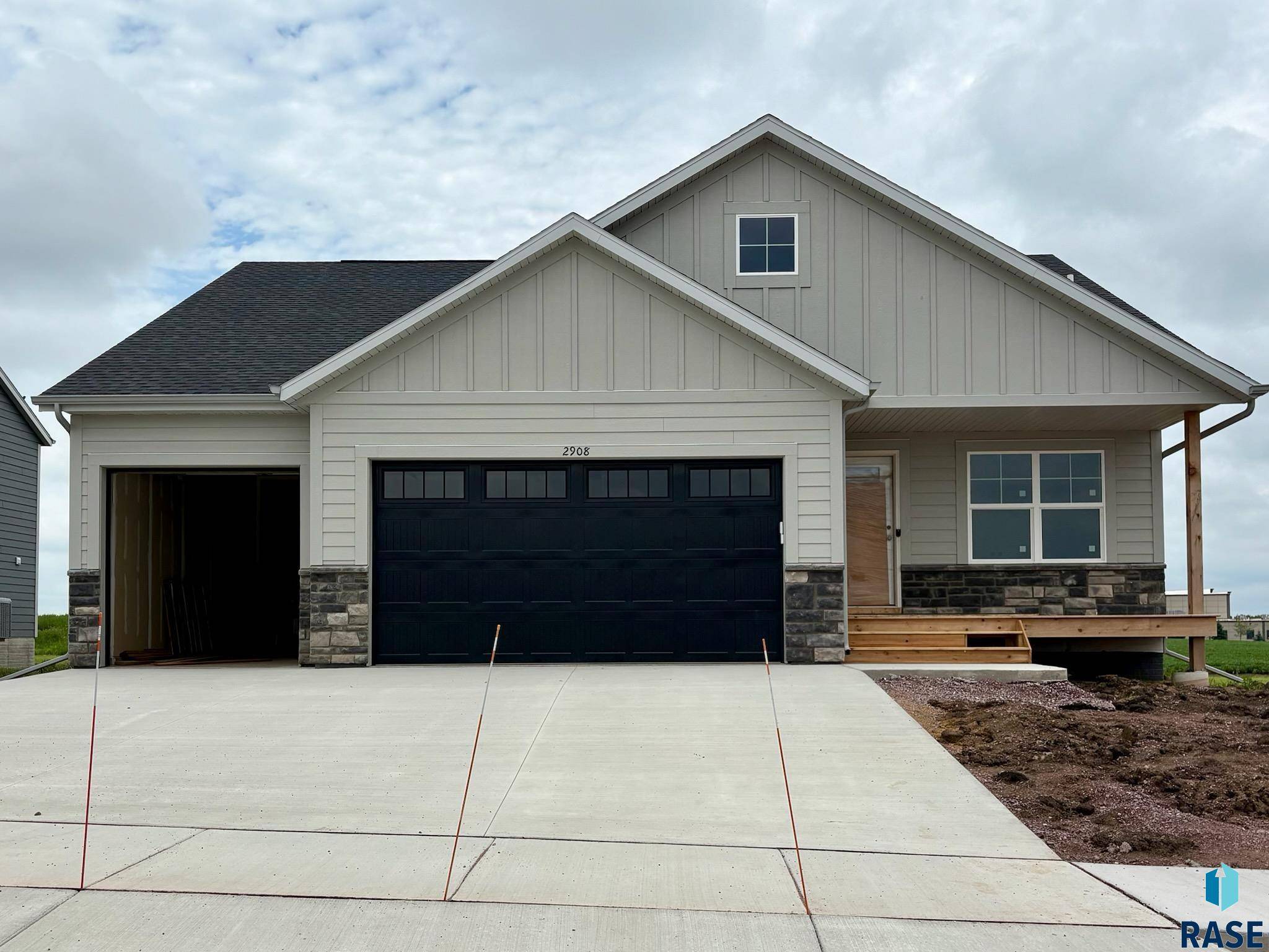 Sioux Falls, SD 57110,2908 S Copper Creek Ave