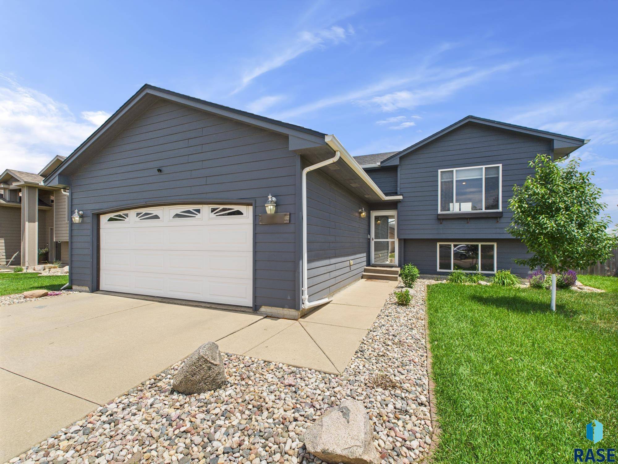 Sioux Falls, SD 57106-7204,3920 S Stanford Ave