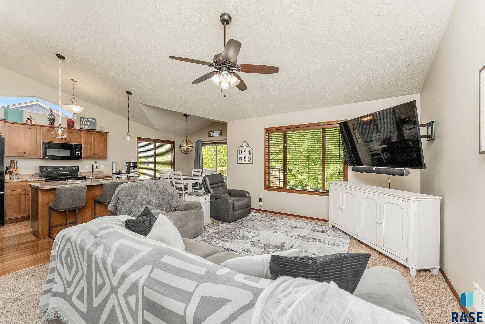 Sioux Falls, SD 57107,5817 W Bream Ct