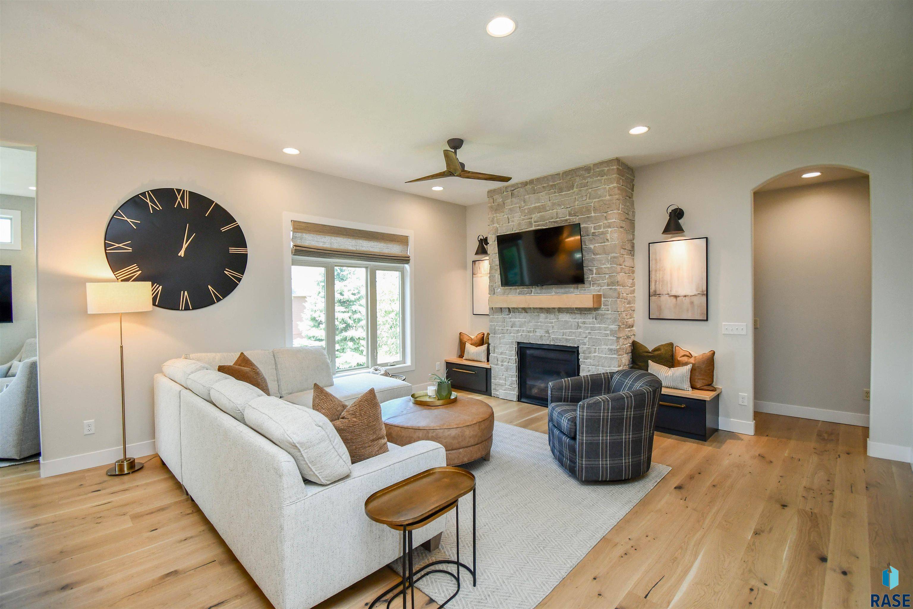 Sioux Falls, SD 57108,6801 S Braxton Cir