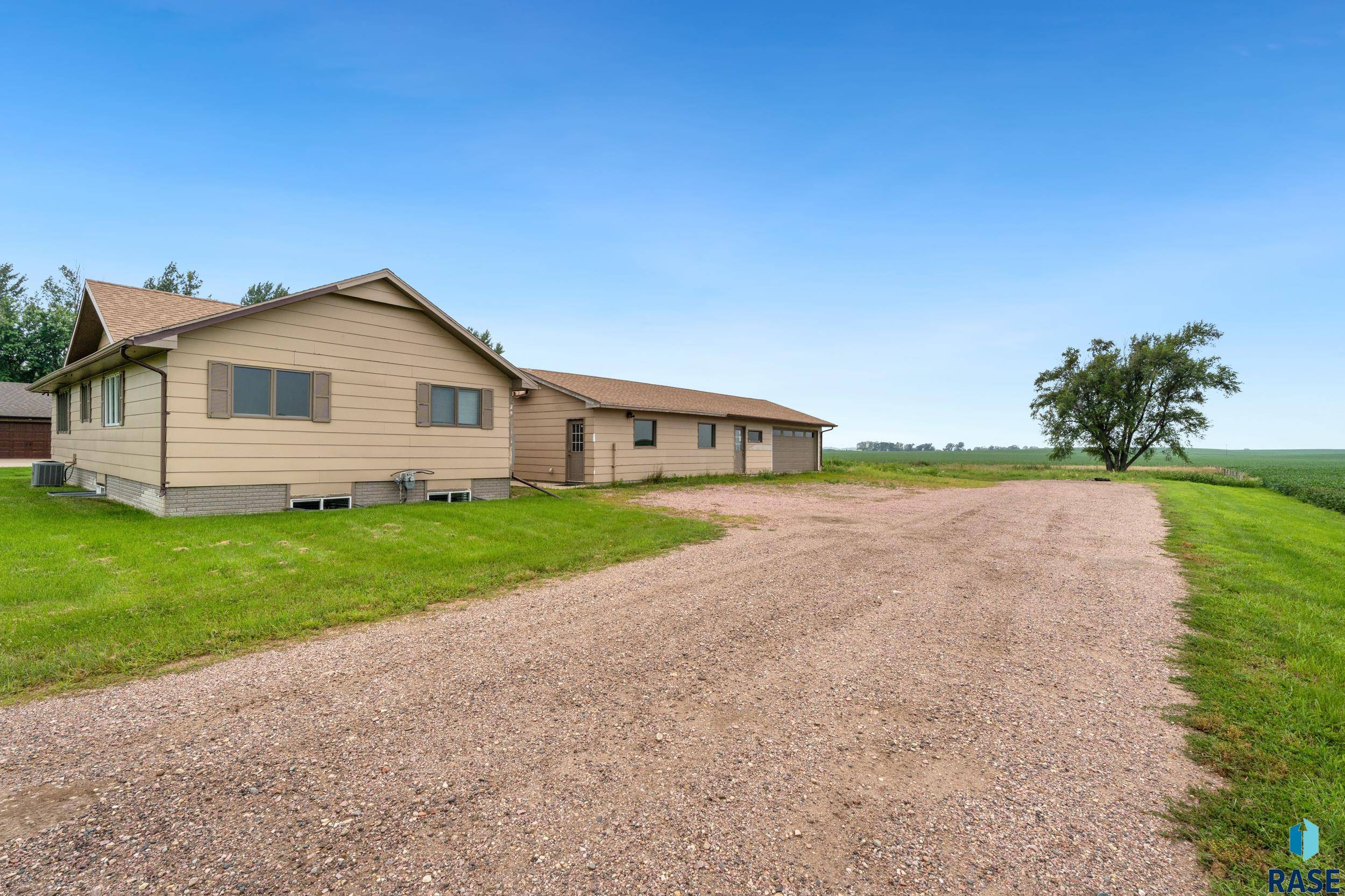 Sioux Falls, SD 57107,2005 N Ellis Rd