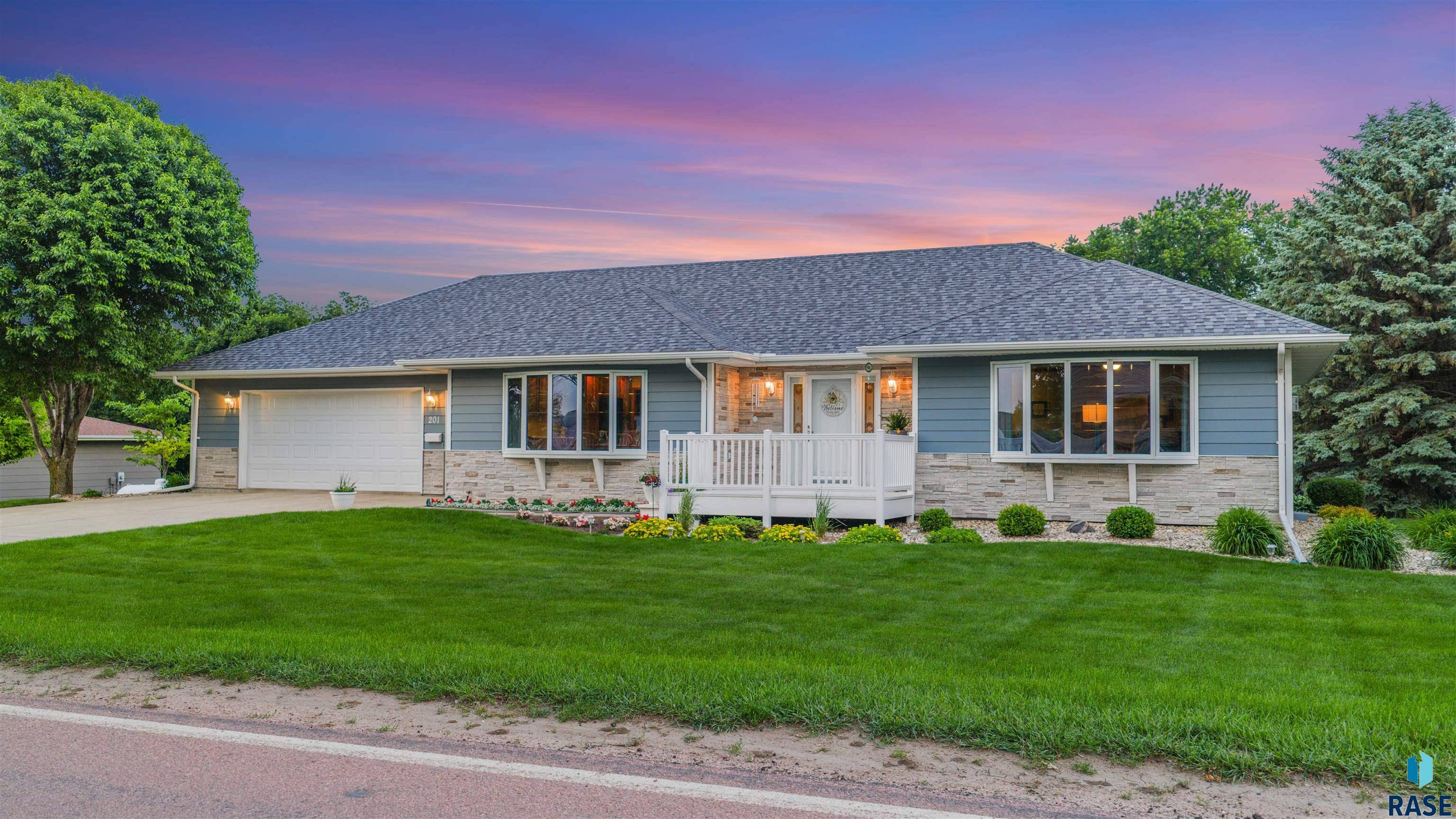 Chester, SD 57016,201 2nd Ave