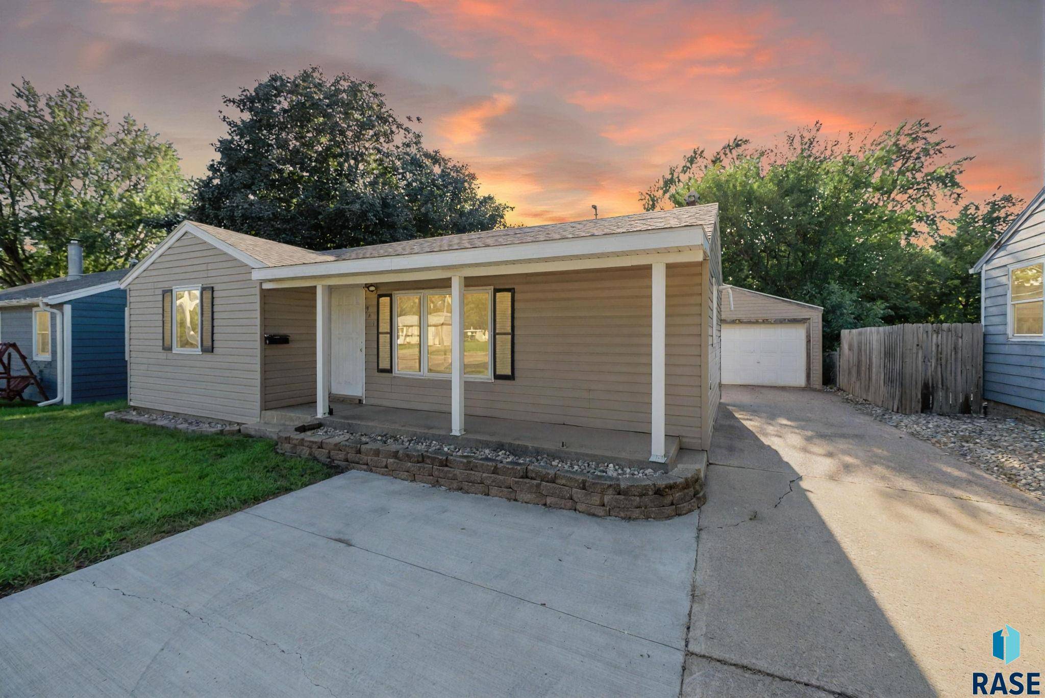Sioux Falls, SD 57104,901 N Kiwanis Ave