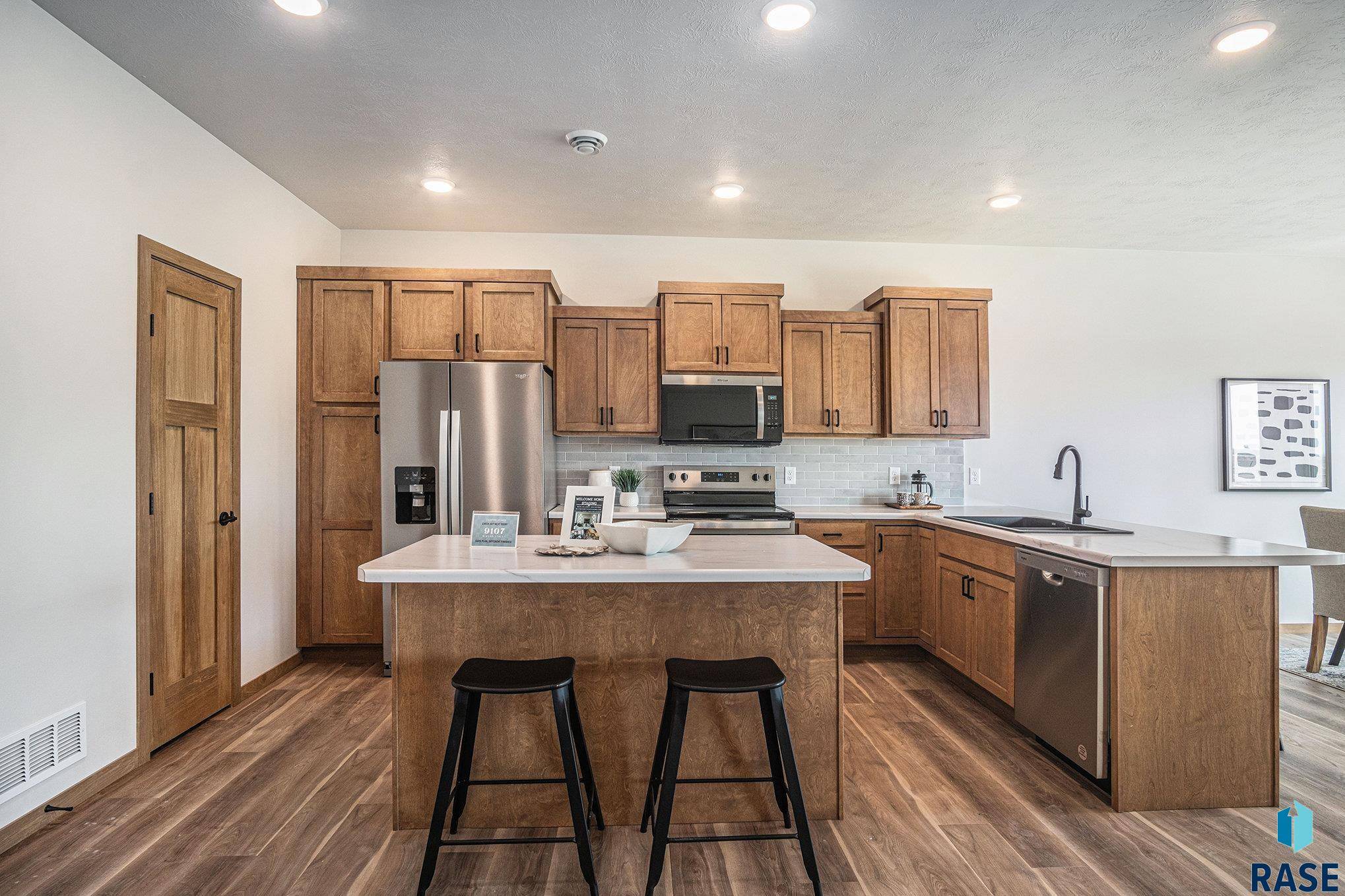 Sioux Falls, SD 57106,9201 W 43rd St