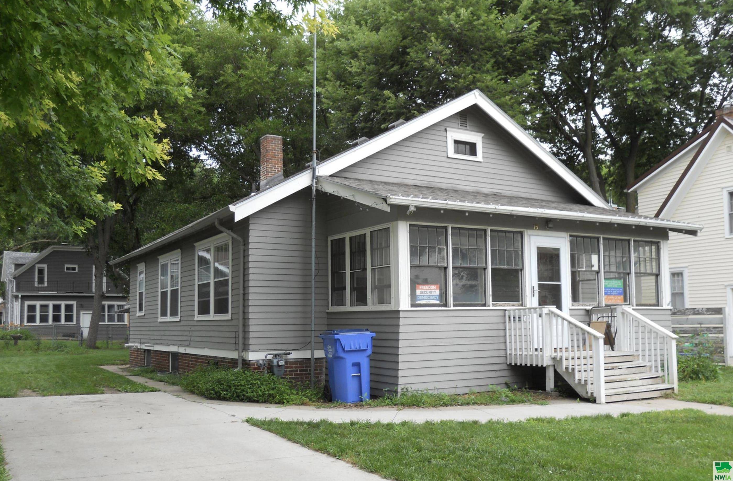 Vermillion, SD 57069,15 Linden Ave