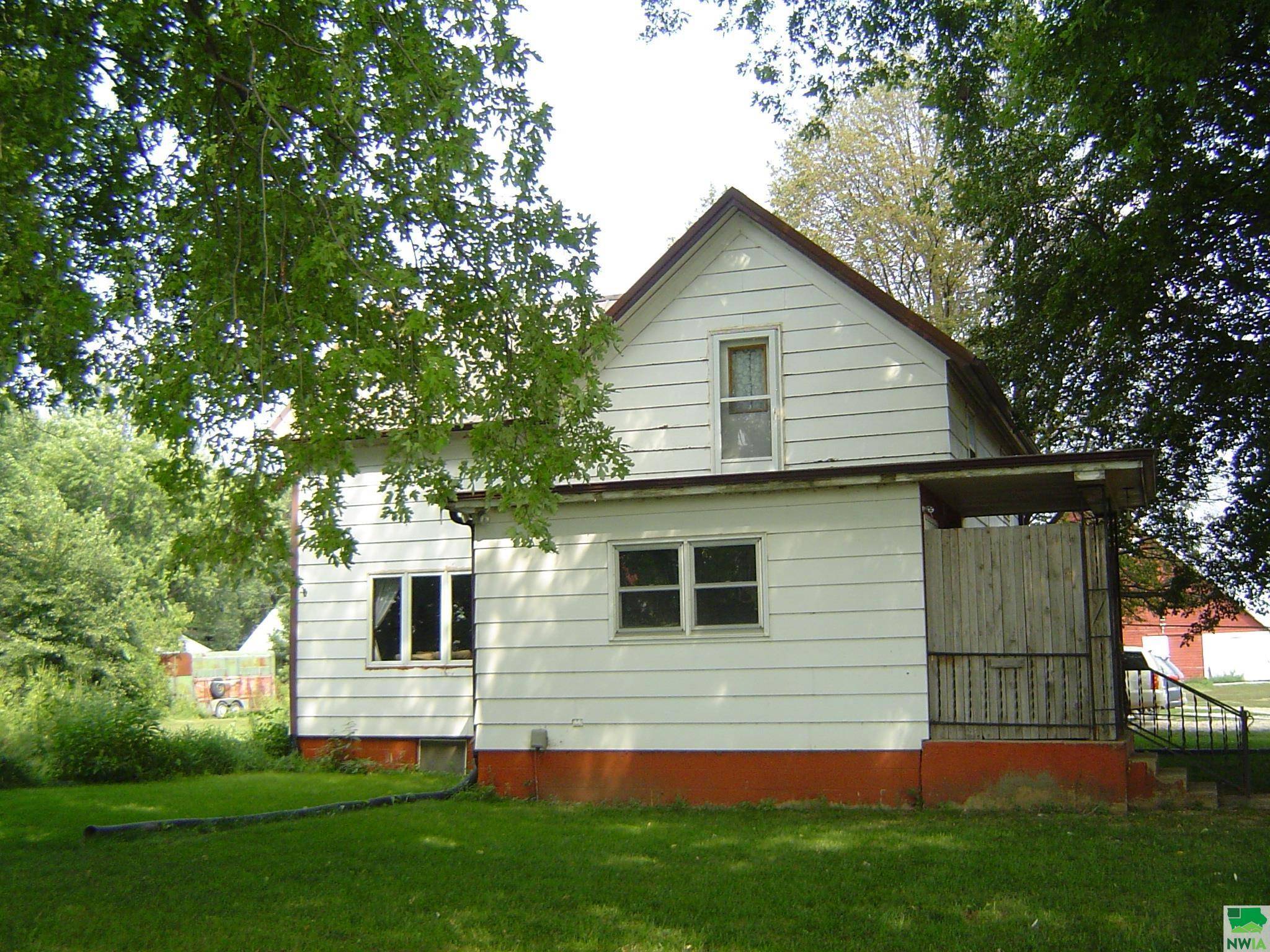 Ireton, IA 51027,4440 Dogwood Ave.