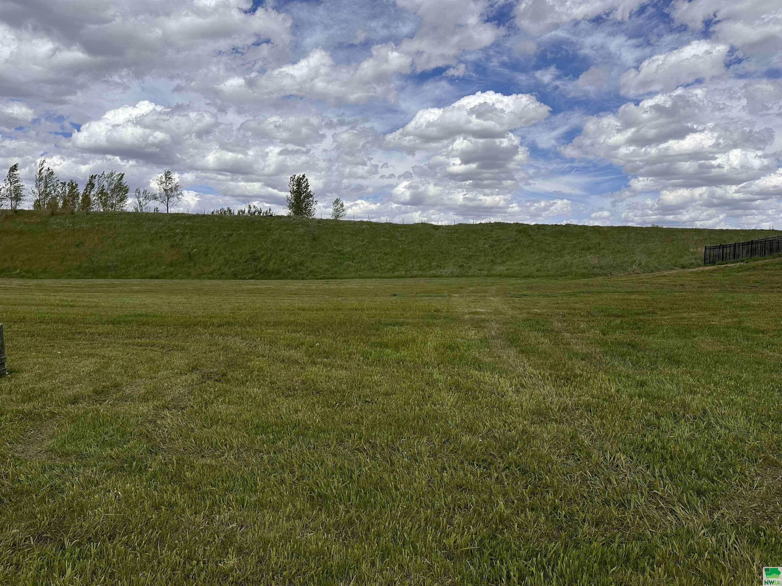 Sioux City, IA 51106,6313 Tiger Drive, Lot 21
