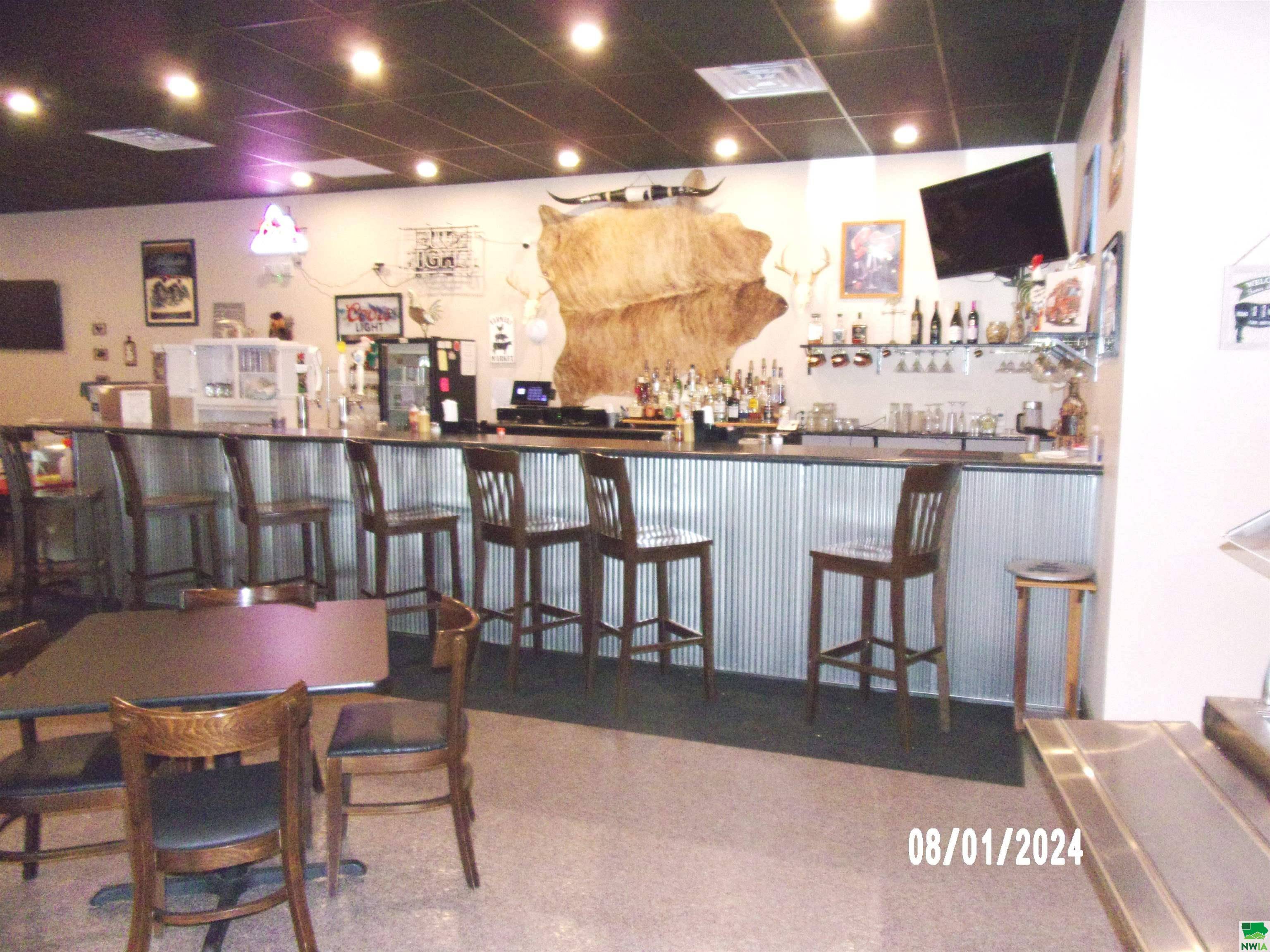 Hawarden, IA 51023,704 CENTRAL AVE