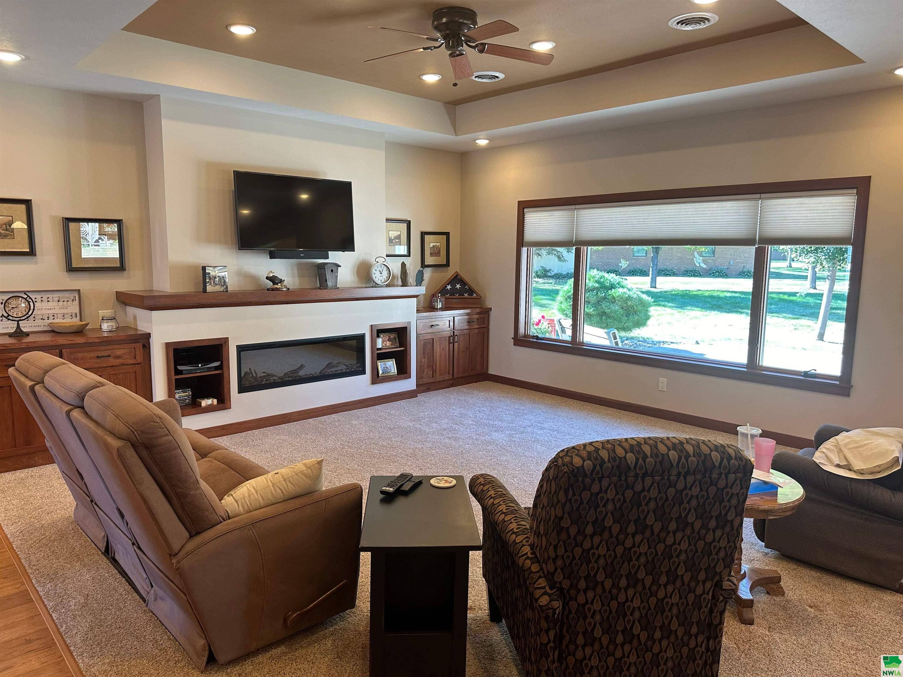 Sheldon, IA 51201,750 Larkspur Way