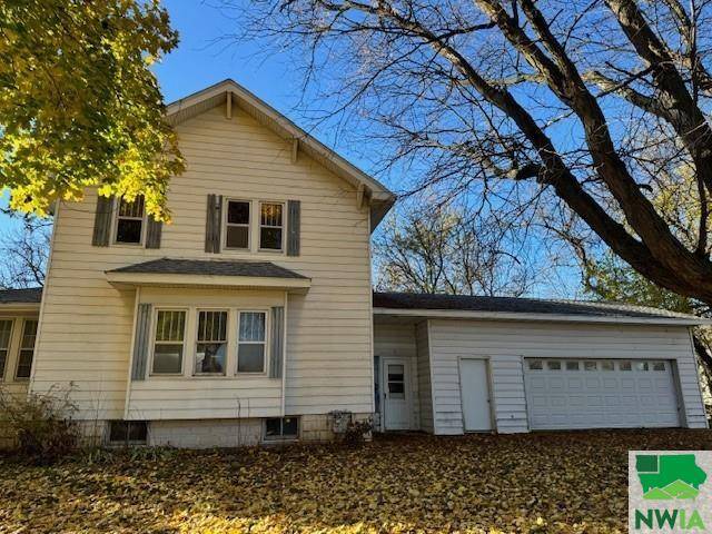 Pocahontas, IA 50574,102 3rd Ave SW