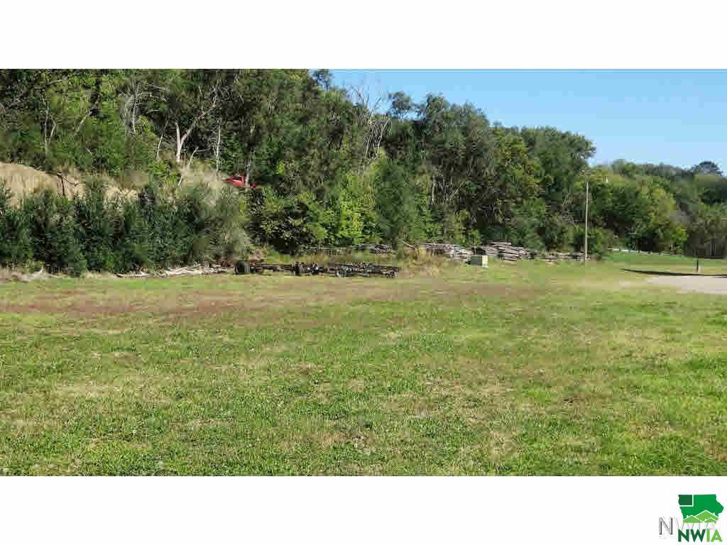 Vermillion, SD 57069,409 Chestnut