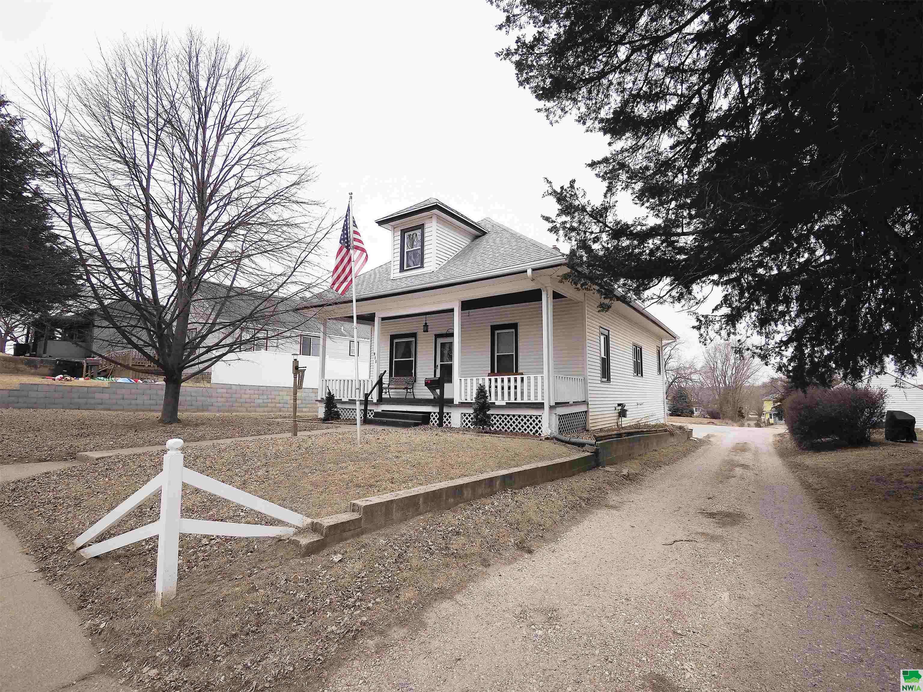 Sioux City, IA 51105,911 Pacific Street