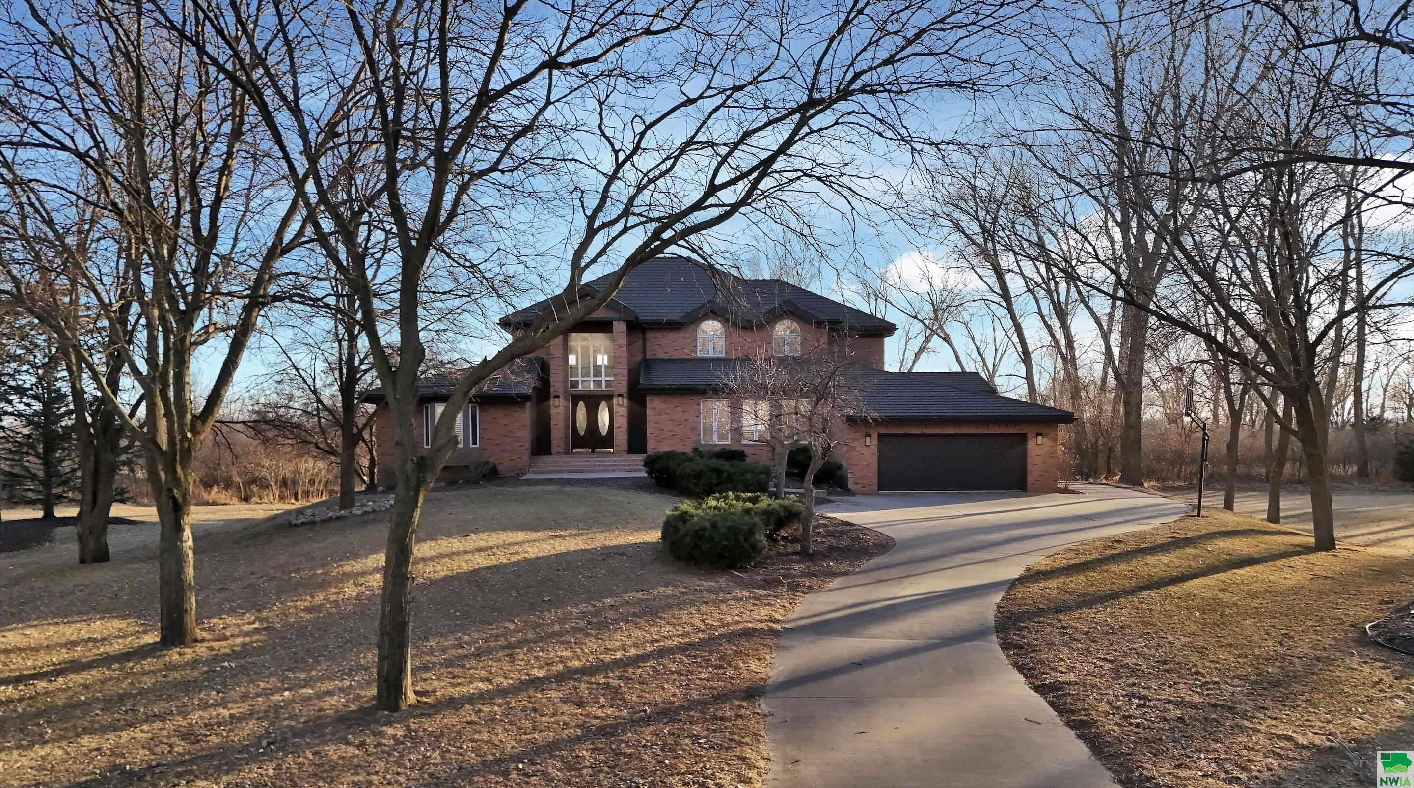 Dakota Dunes, SD 57049,998 Quail Hollow Circle