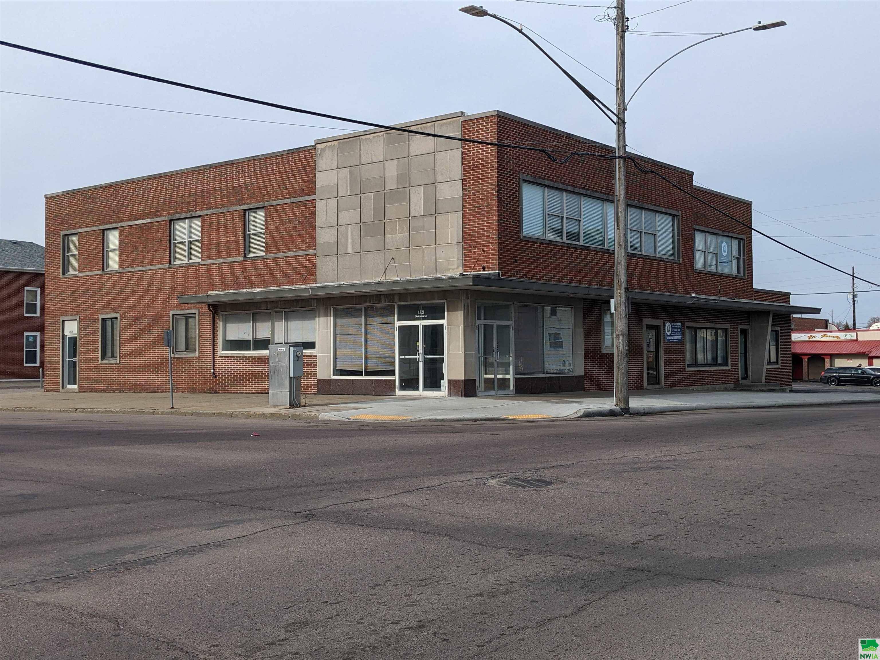 Sioux City, IA 51105,522 14 St B