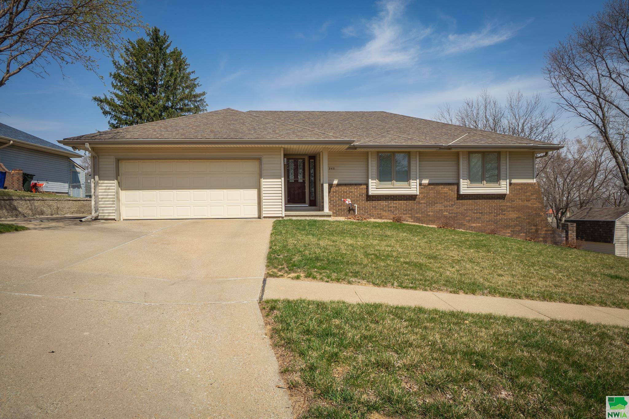 Sioux City, IA 51104,2431 Seneca Way